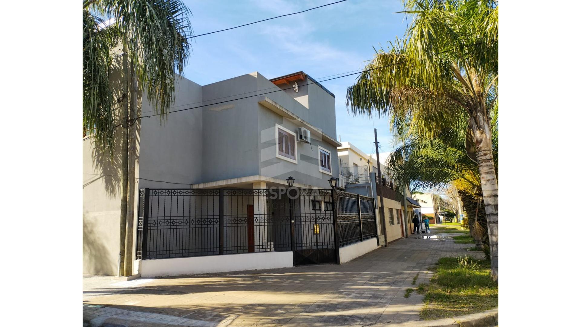 #2019026 | Sale | House | Rosario (Administración Espora)