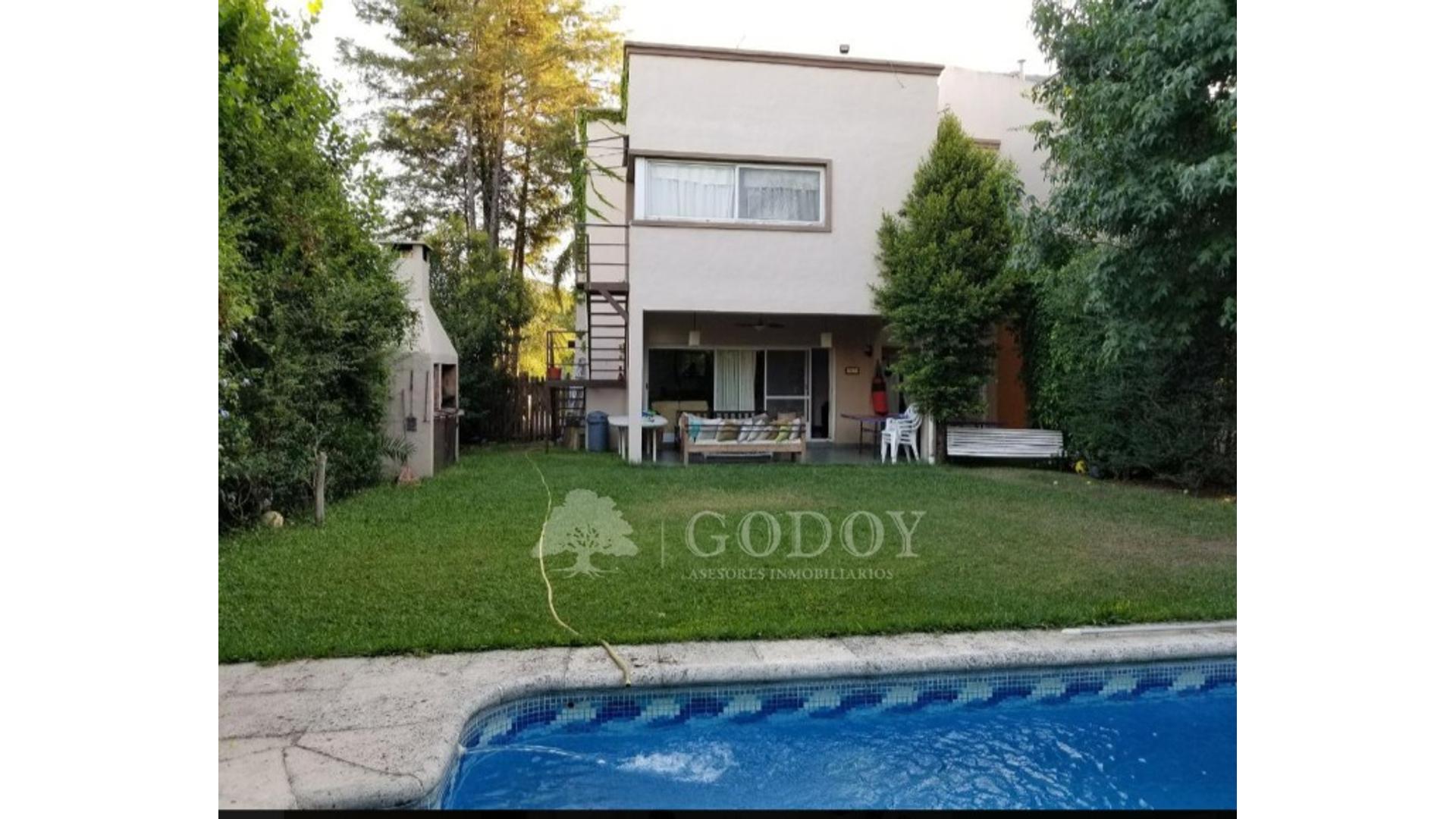 #1458027 | Alquiler | Casa | Tigre (Godoy Asesores Inmobiliarios)
