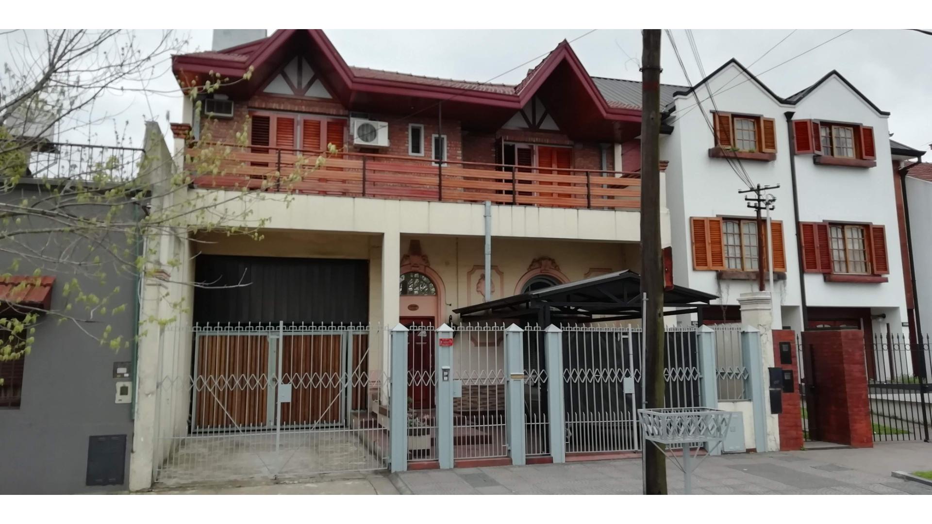 #2250957 | Venta | Casa | Lanus (MASAR PROPIEDADES)