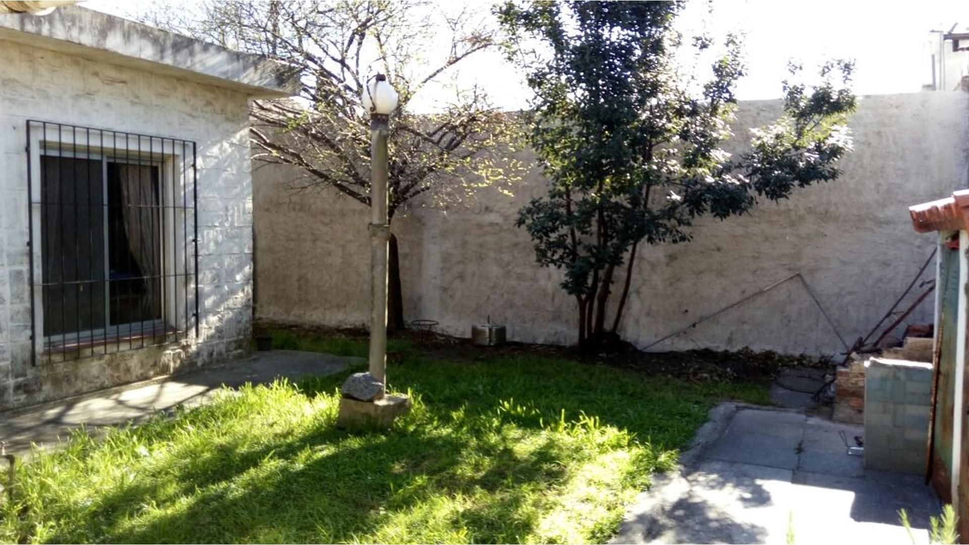 Liderprop Casa en Venta en Miguel Cane 1300 VB Inmobiliaria