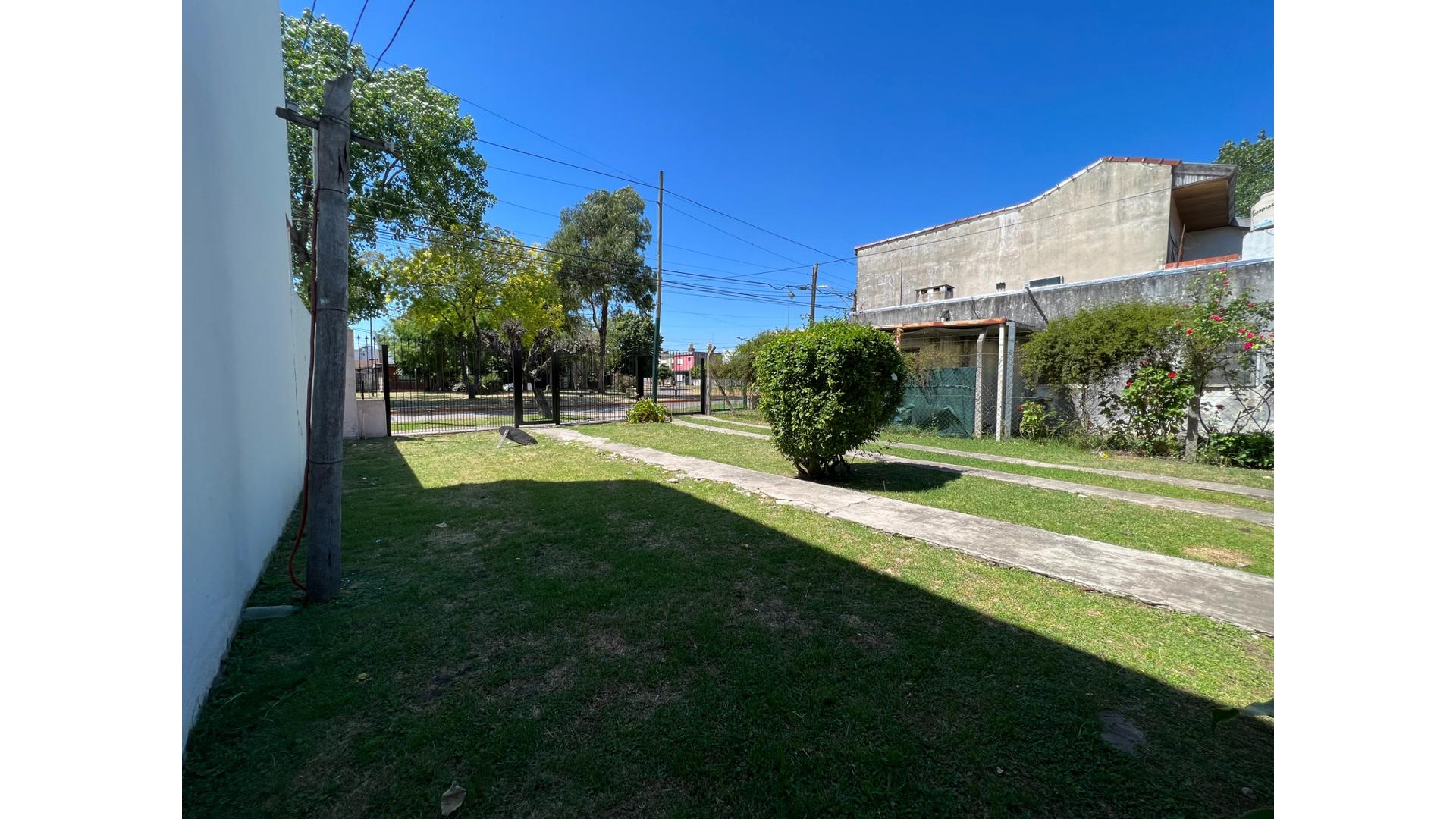 #898243 | Venta | Casa | Ituzaingó (Inmobiliaria Carlucci)