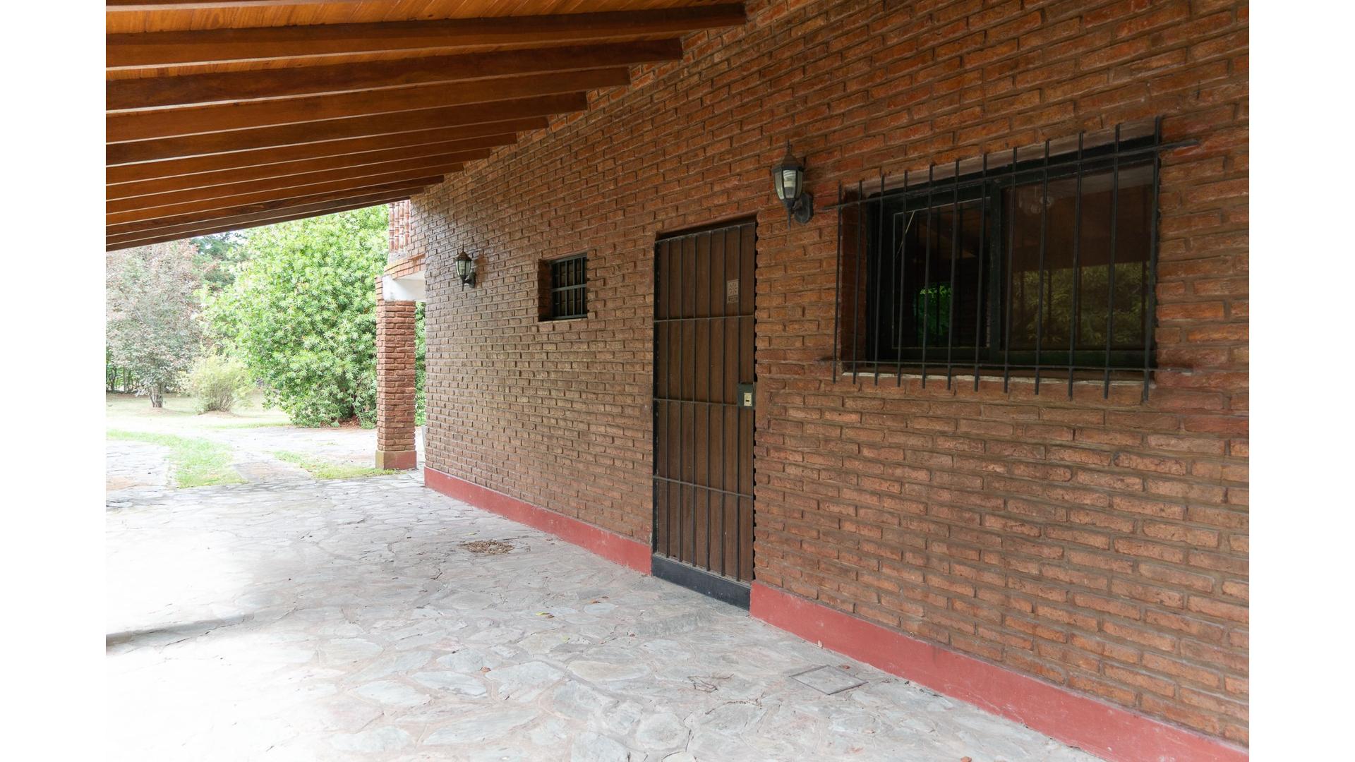 #2340059 | Venta | Casa Quinta | Exaltacion De La Cruz (Galperin De Libert)