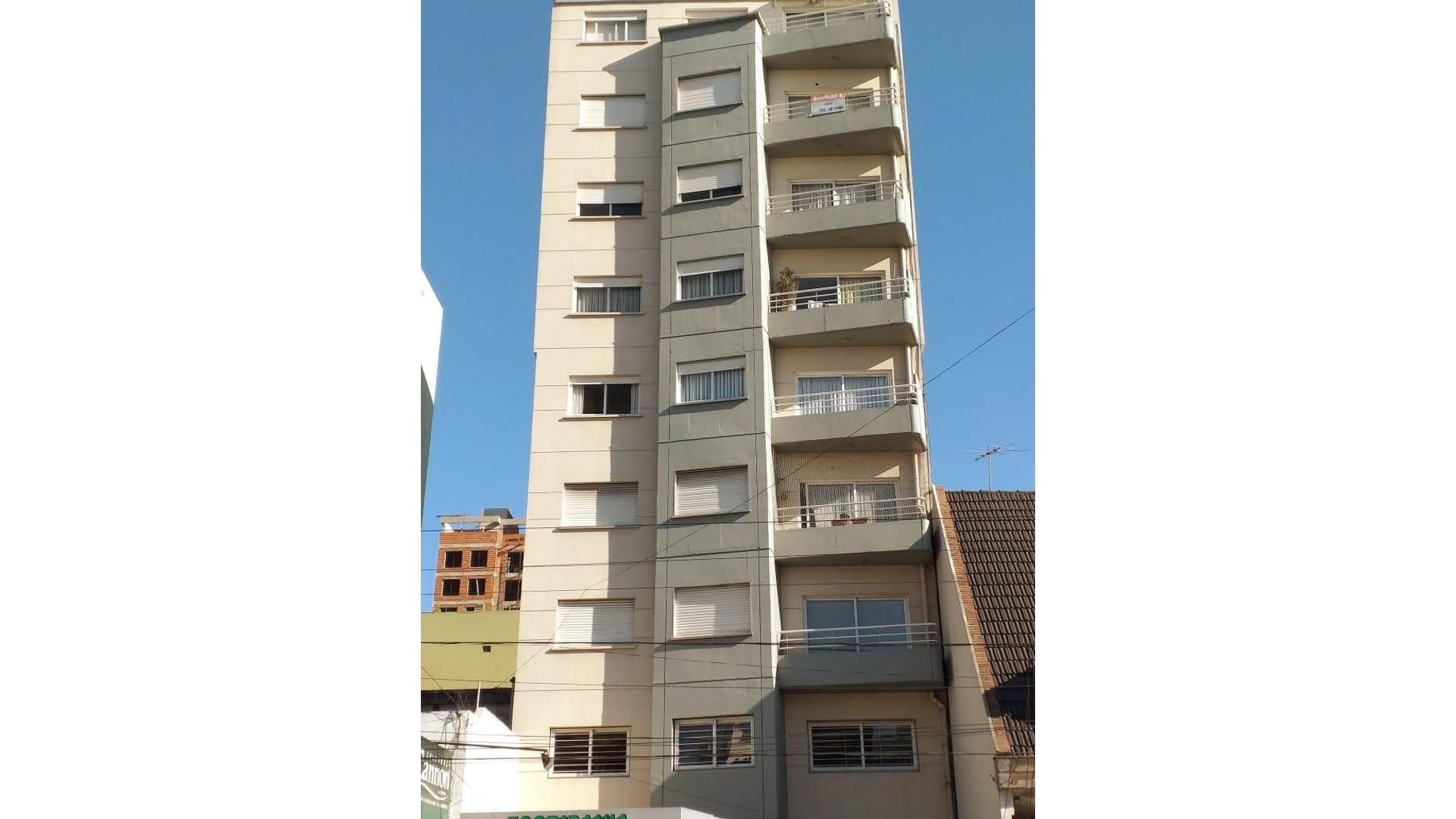 #2410823 | Venta | PH | Lomas De Zamora (Heber Rodriguez Gestión Inmobiliaria)