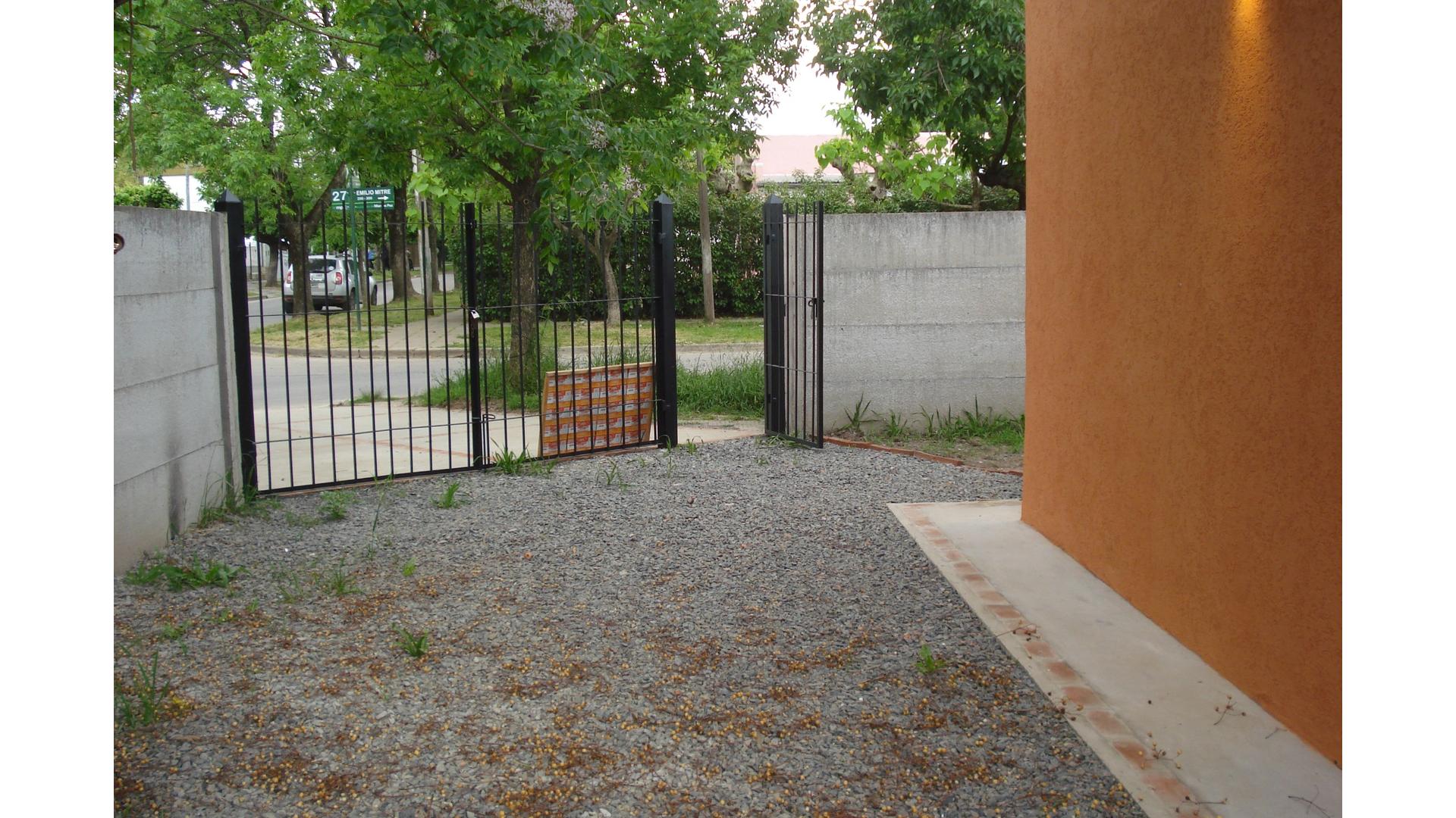 #2445741 | Venta | Lote | Marcos Paz B Bernasconi (Juan Maran Propiedades)