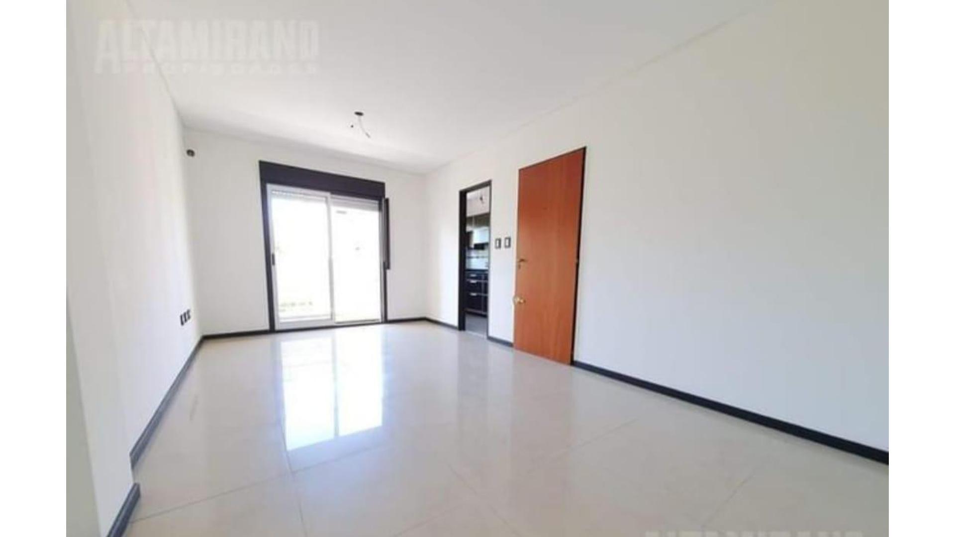 #3948478 | Venta | Departamento | General San Martin (EGOMEZ PROPIEDADES)