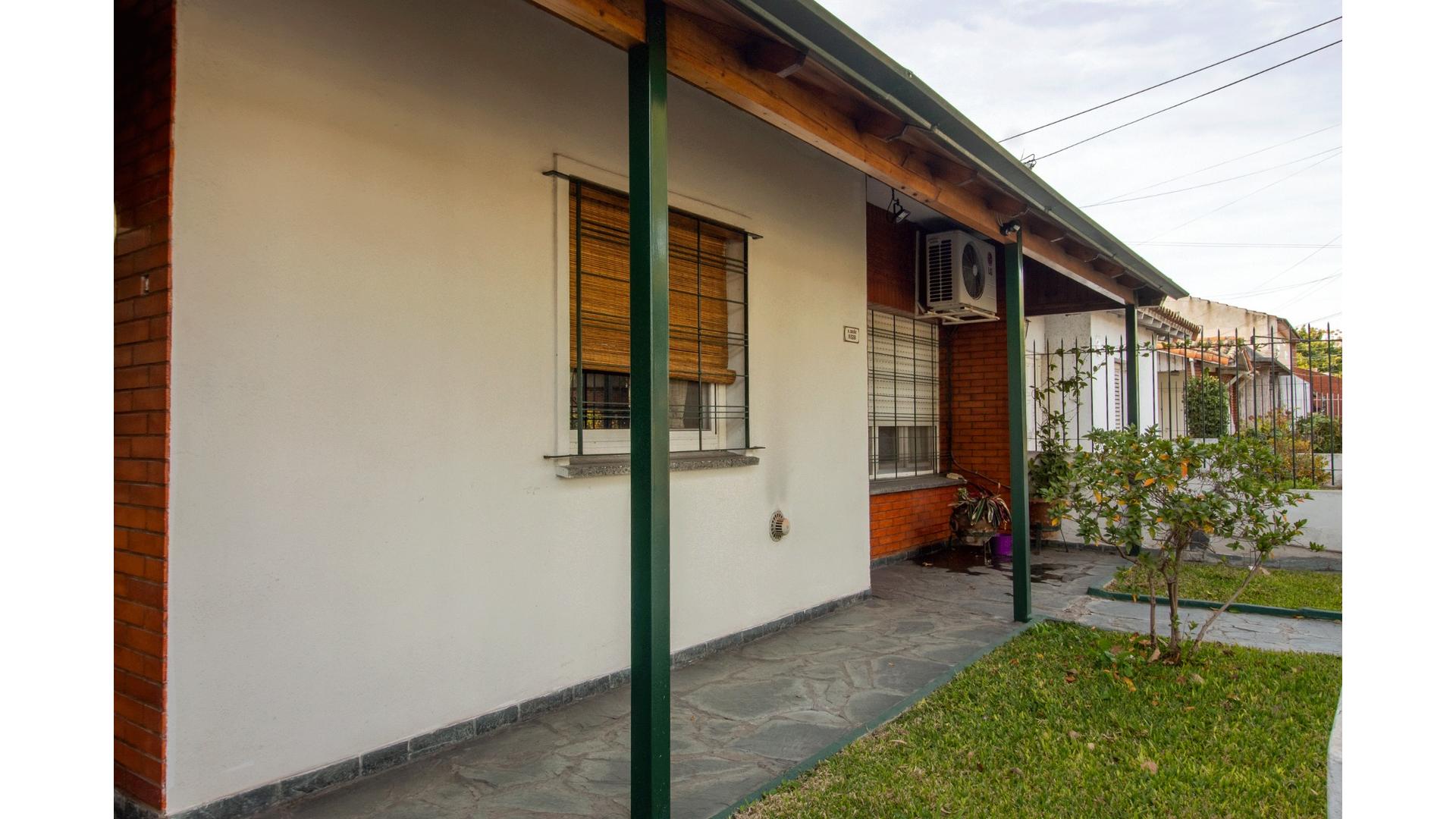 #2723586 | Venta | Casa | Avellaneda (Laura Dimeo Operaciones Inmobiliarias)