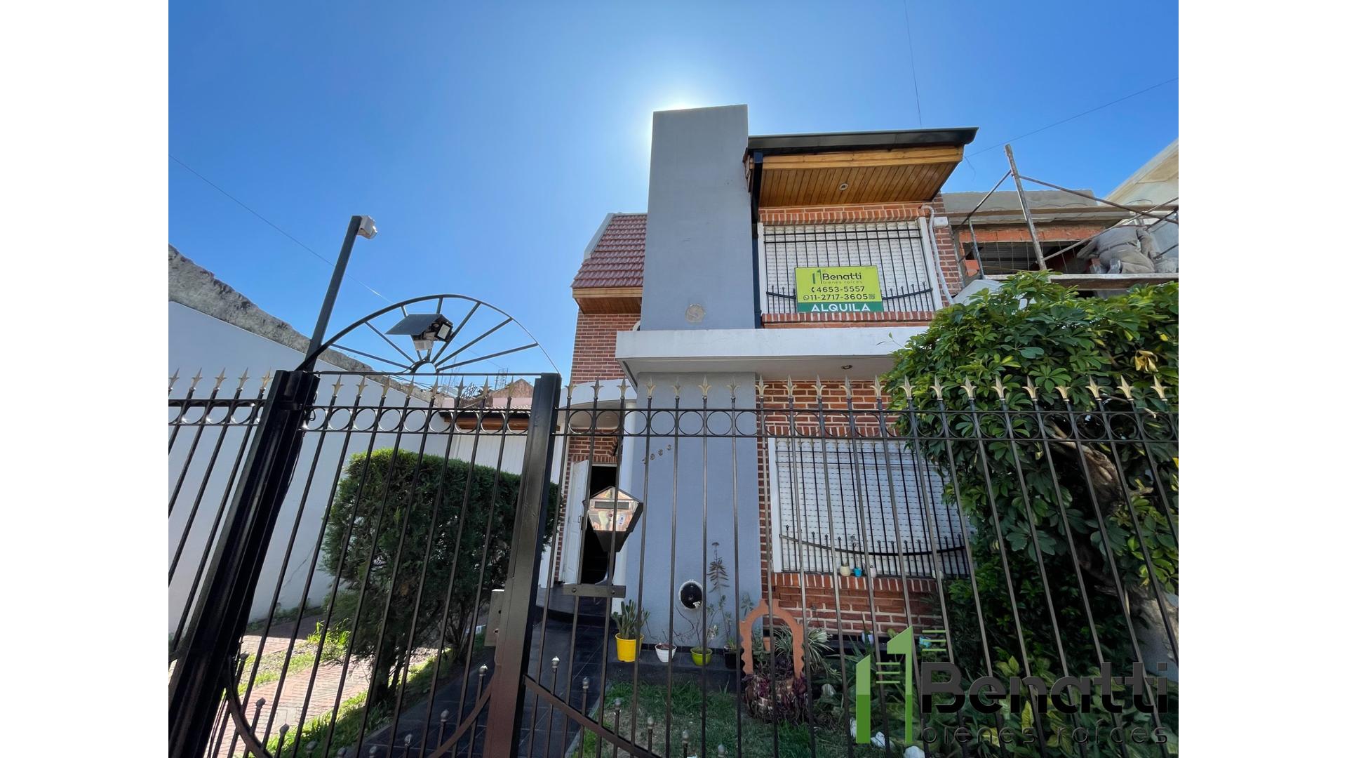 #3149972 | Venta | Casa | Viedma (Barbaro Propiedades)