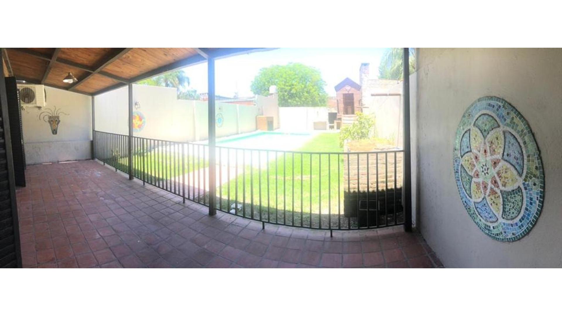 #4905519 | Venta | Casa | Santa Fe (EMPRENDIMIENTOS INMOBILIARIOS BARBIER)