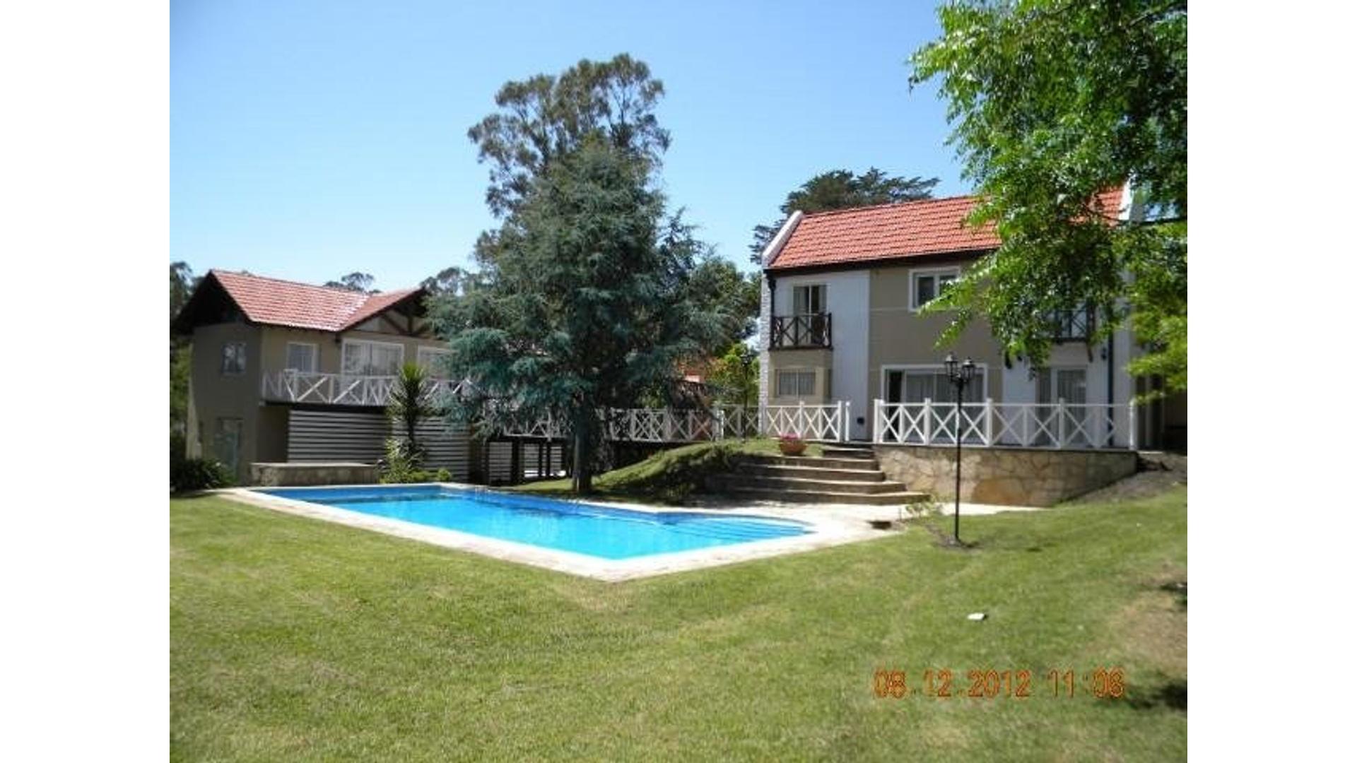 #3408379 | Sale | House | Mar Del Plata (PLUCHINO PROPIEDADES)
