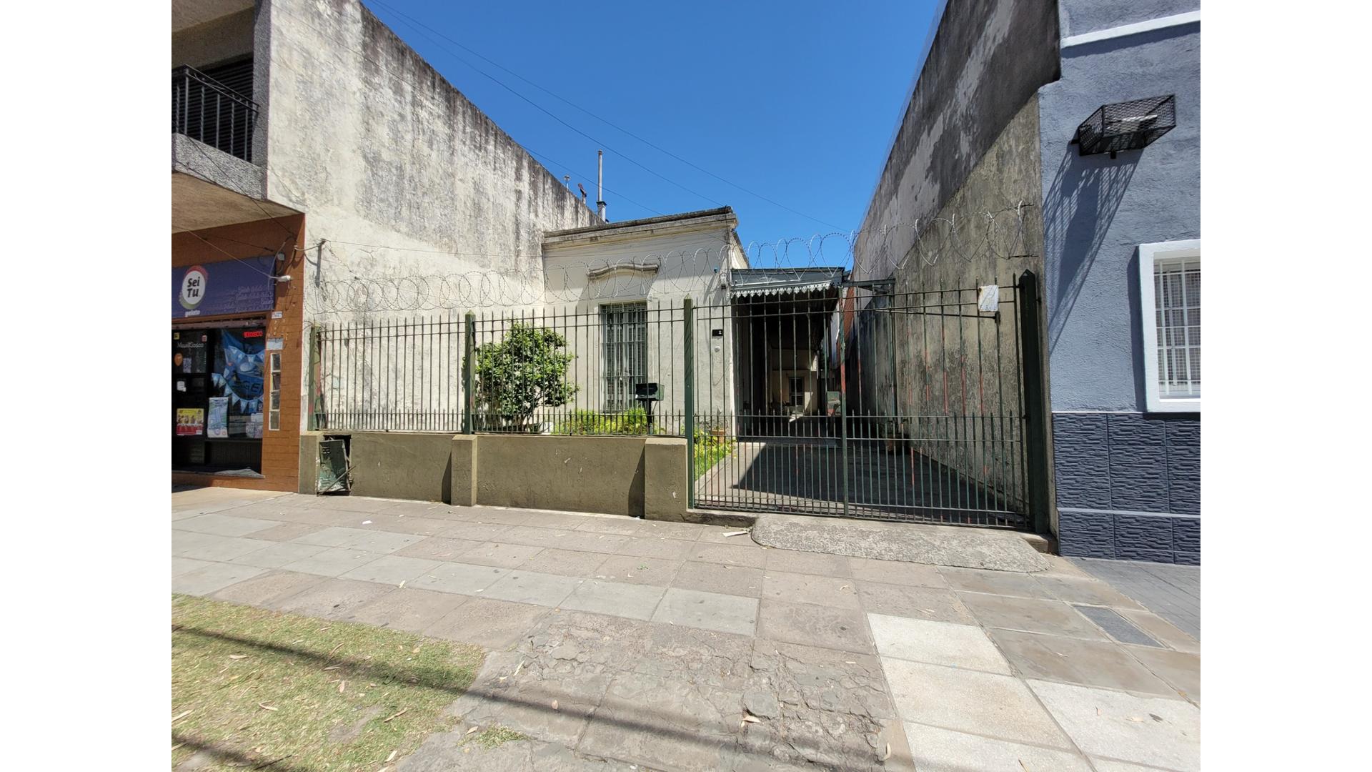 #3441543 | Venta | Casa | Avellaneda (Laura Dimeo Operaciones Inmobiliarias)