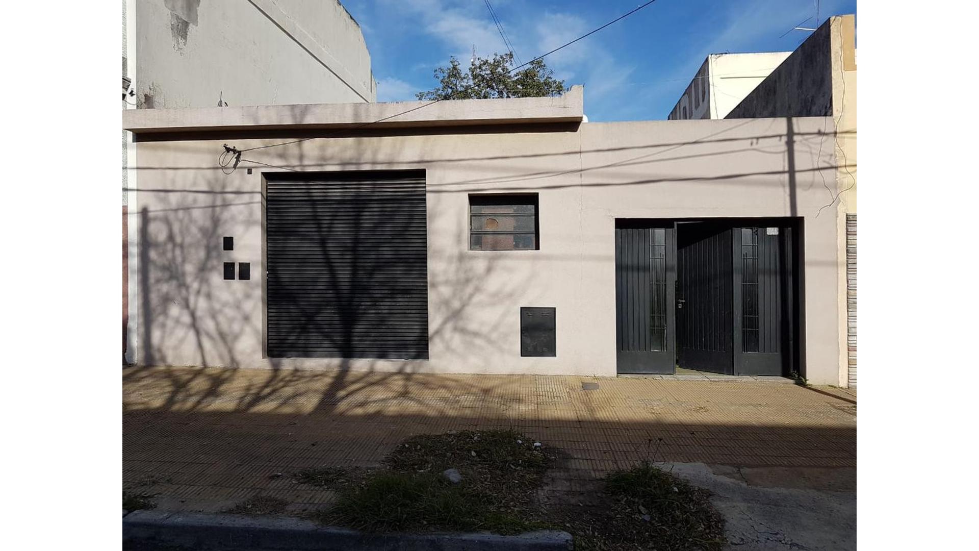 #3891728 | Venta | Casa | La Matanza (Asesorias Y Producciones Lm)