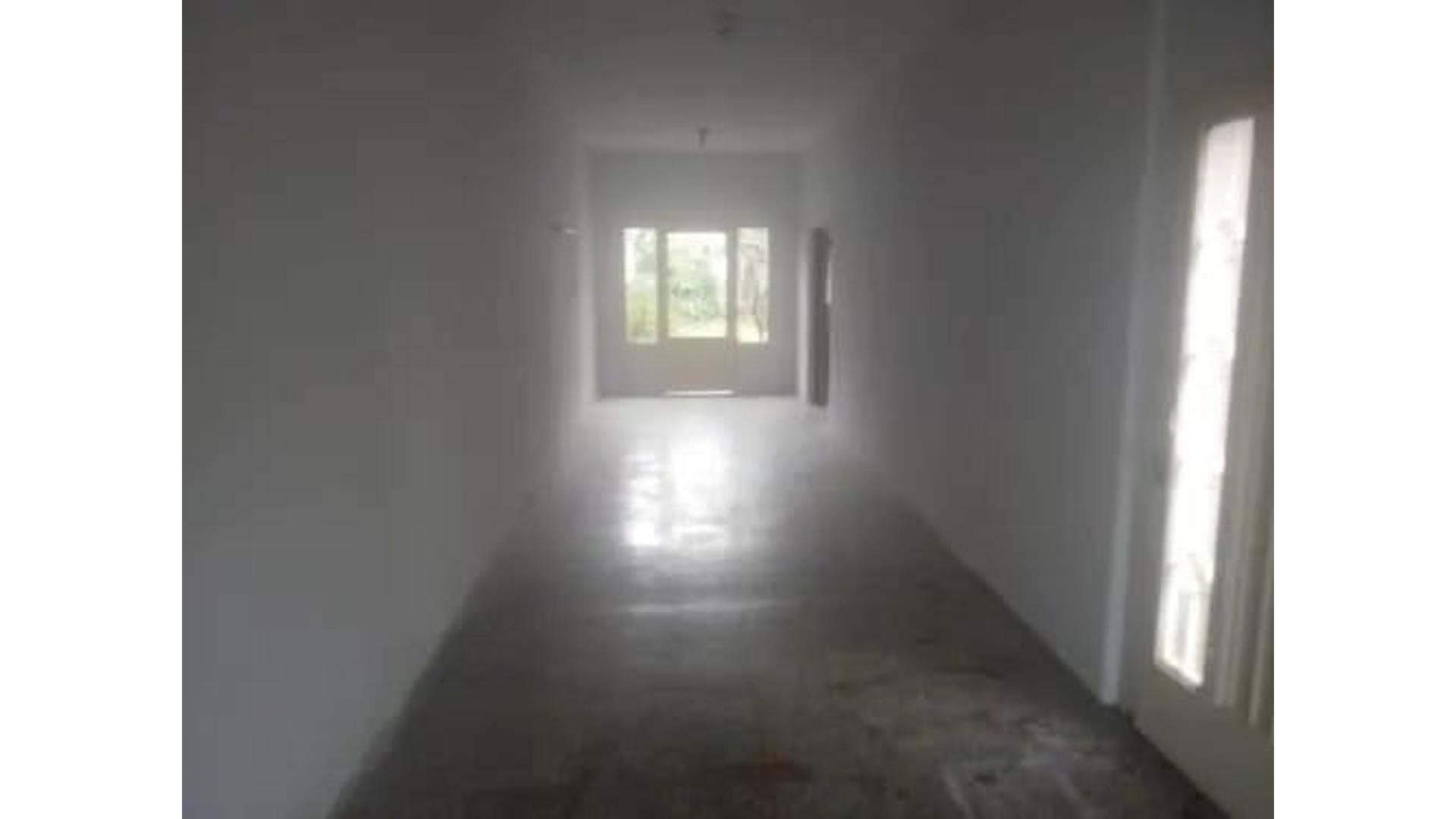 #3774270 | Sale | House | Moron (Asesorias Y Producciones Lm)