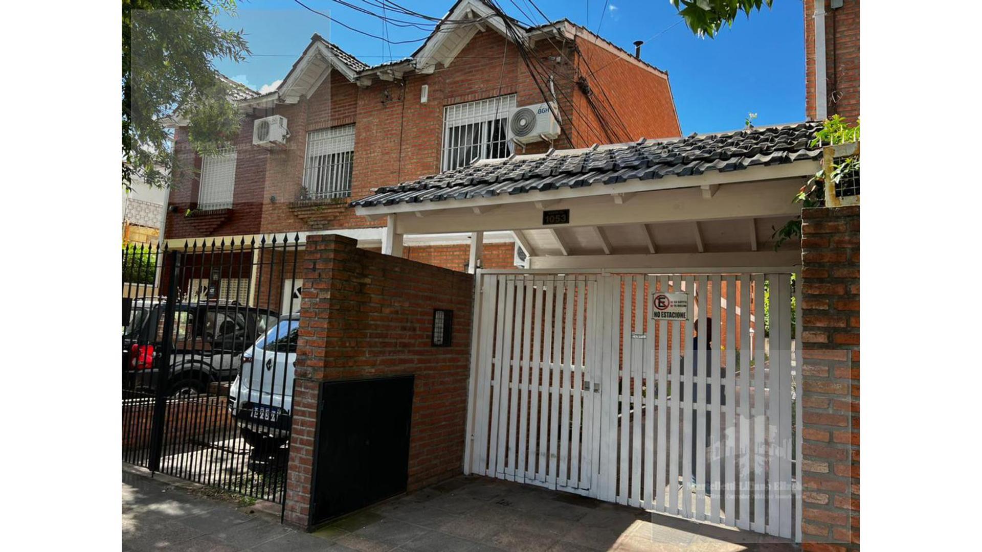 #3618013 | Venta | PH | Moron (Asesorias Y Producciones Lm)