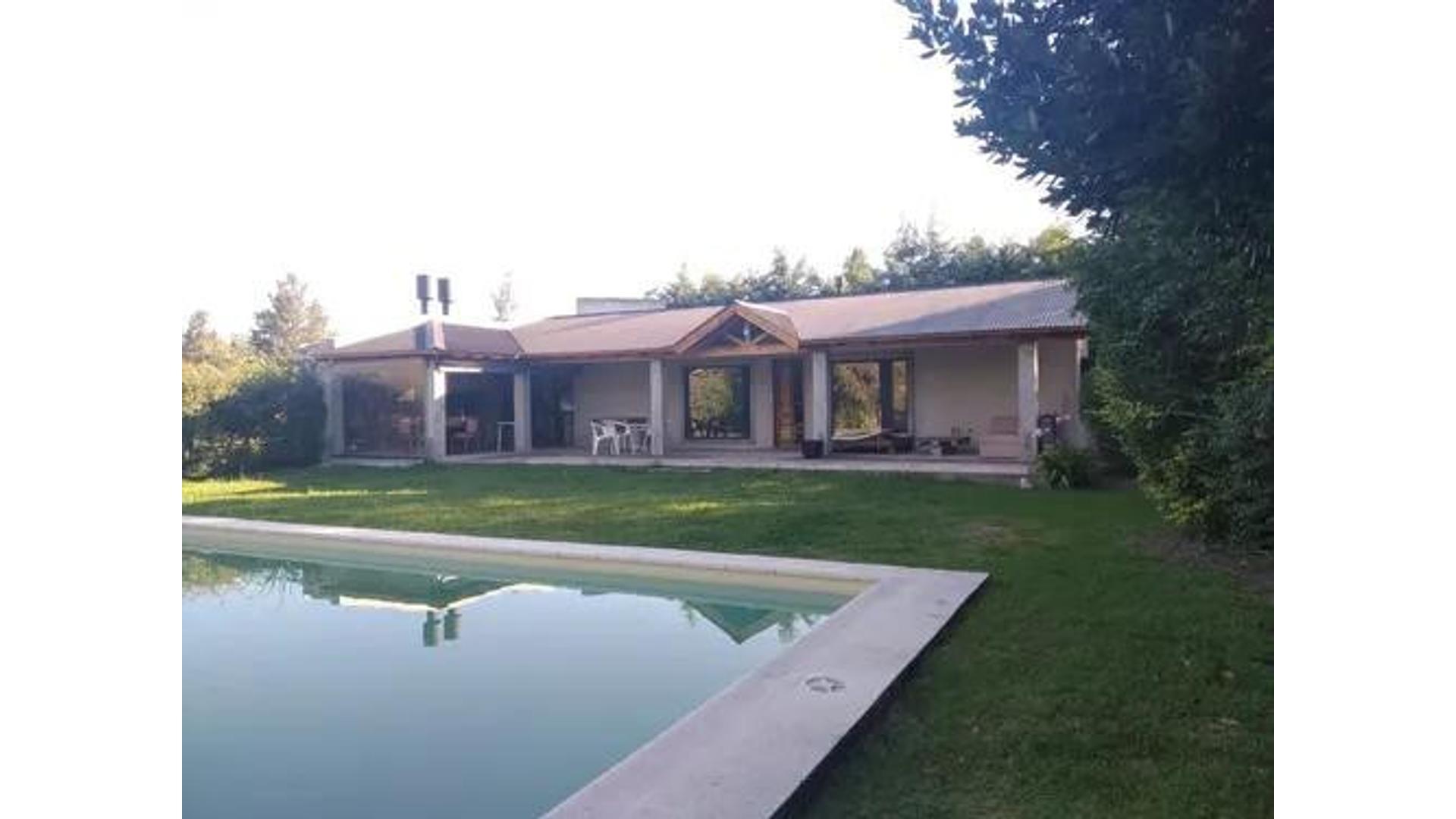 #3673438 | Sale | Country House | La Plata (Roma Broker Inmobiliario)