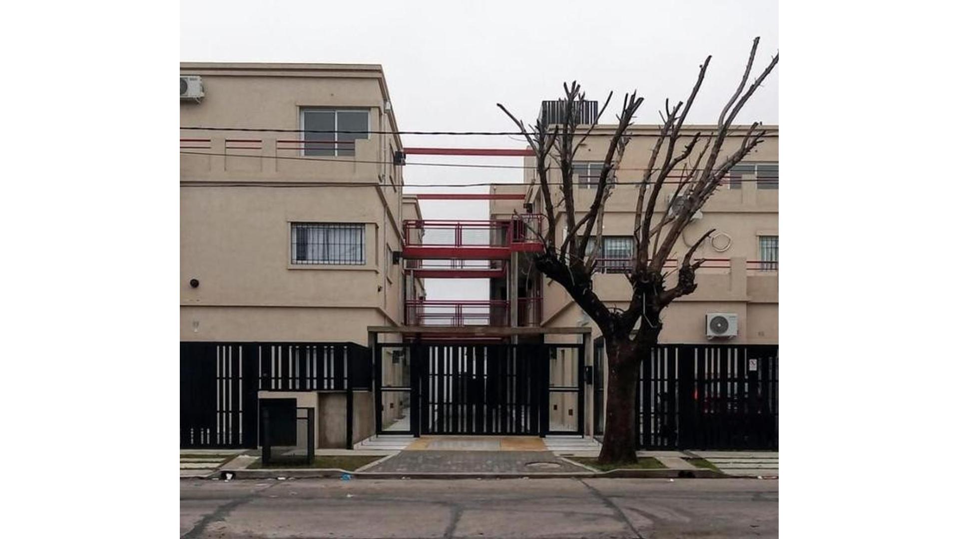 #3763459 | Venta | Departamento | Moron (Perez Molina Negocios Inmobiliarios)