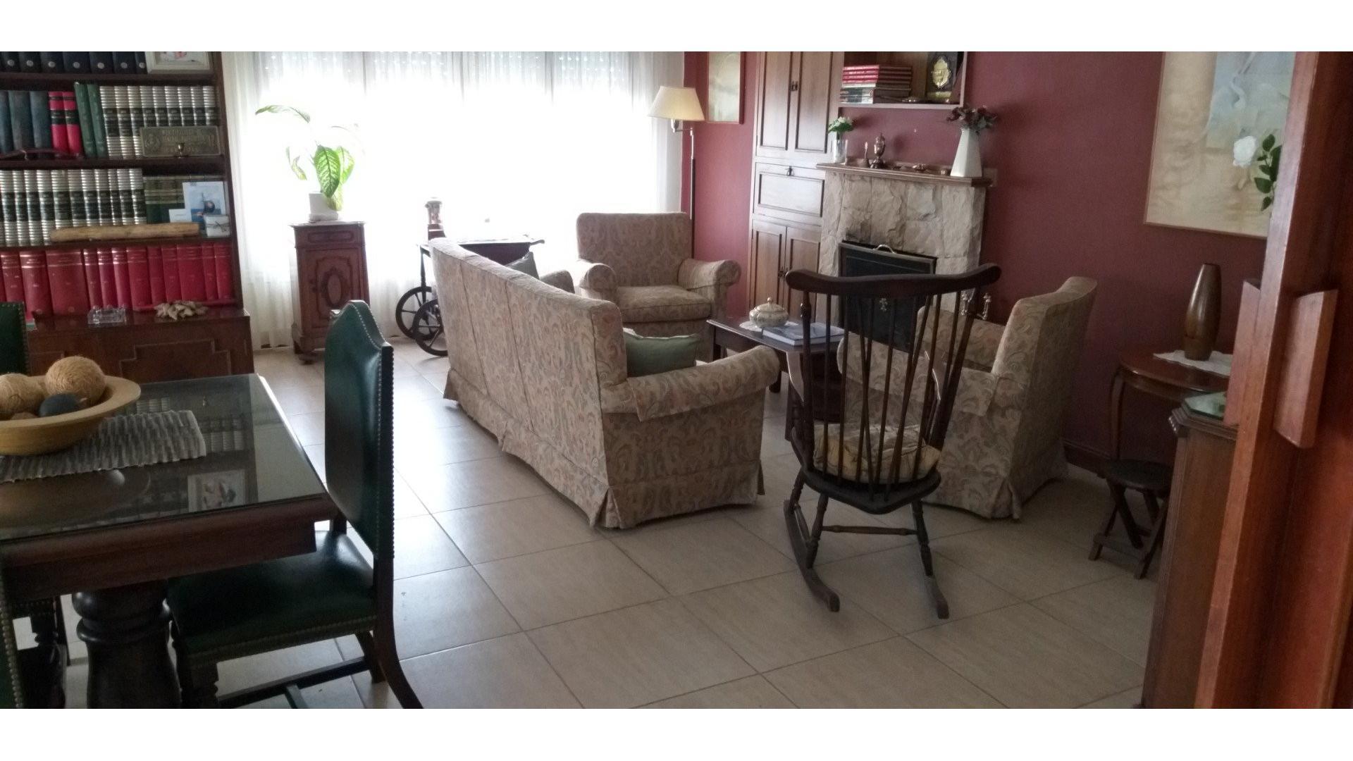 #3796785 | Venta | Casa | Mar Del Plata (PLUCHINO PROPIEDADES)