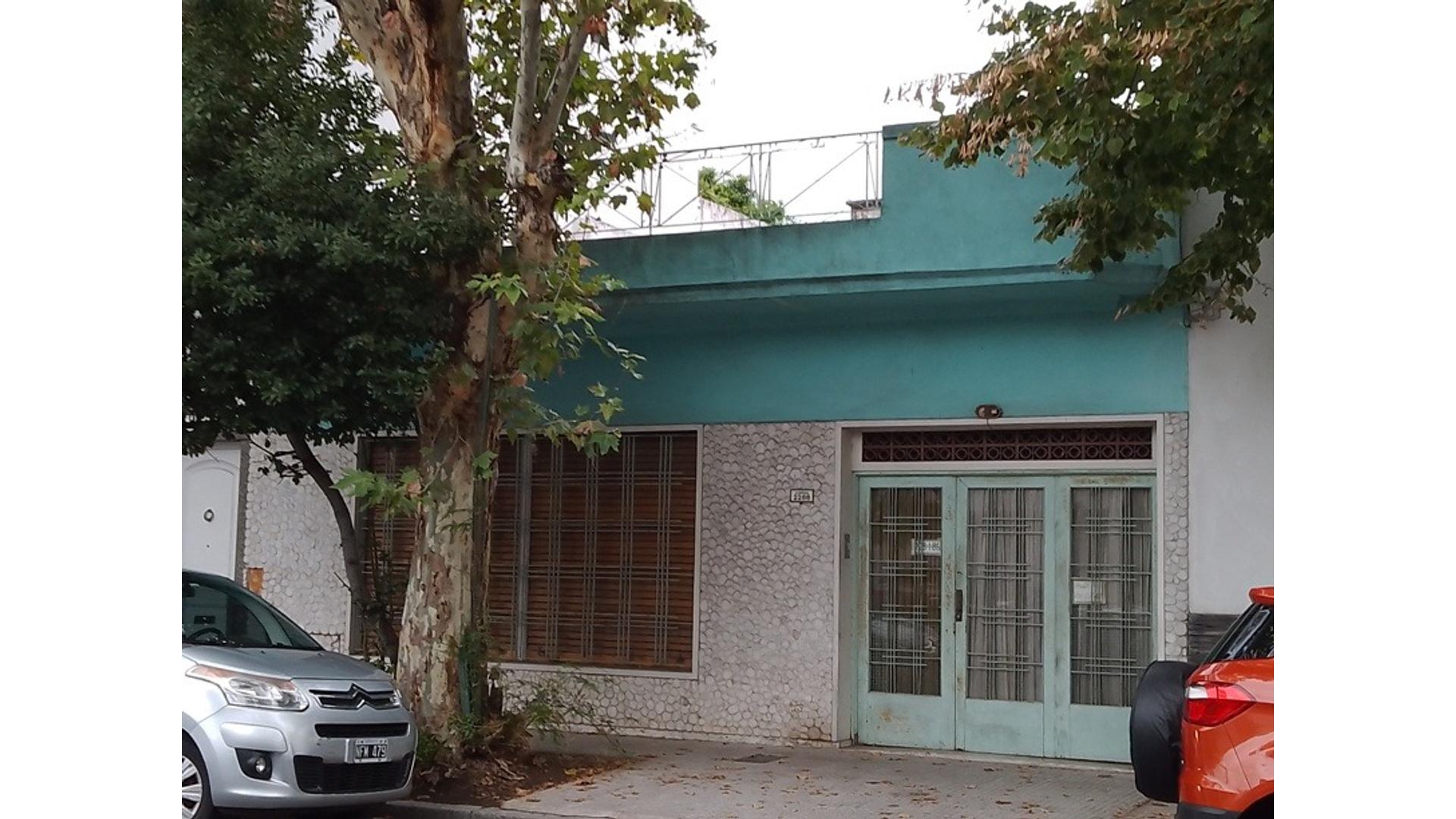 #3879960 | Venta | Lote | Villa del Parque (Mica Propiedades)