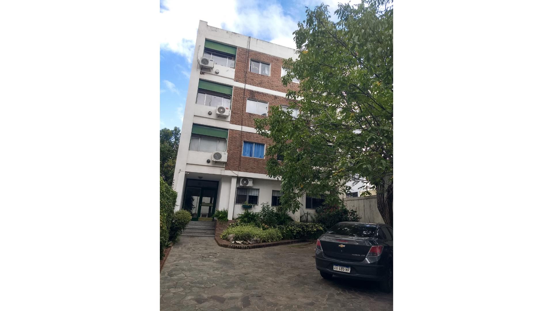 #4957012 | Venta | Departamento | San Isidro (Andres Y Asociados)