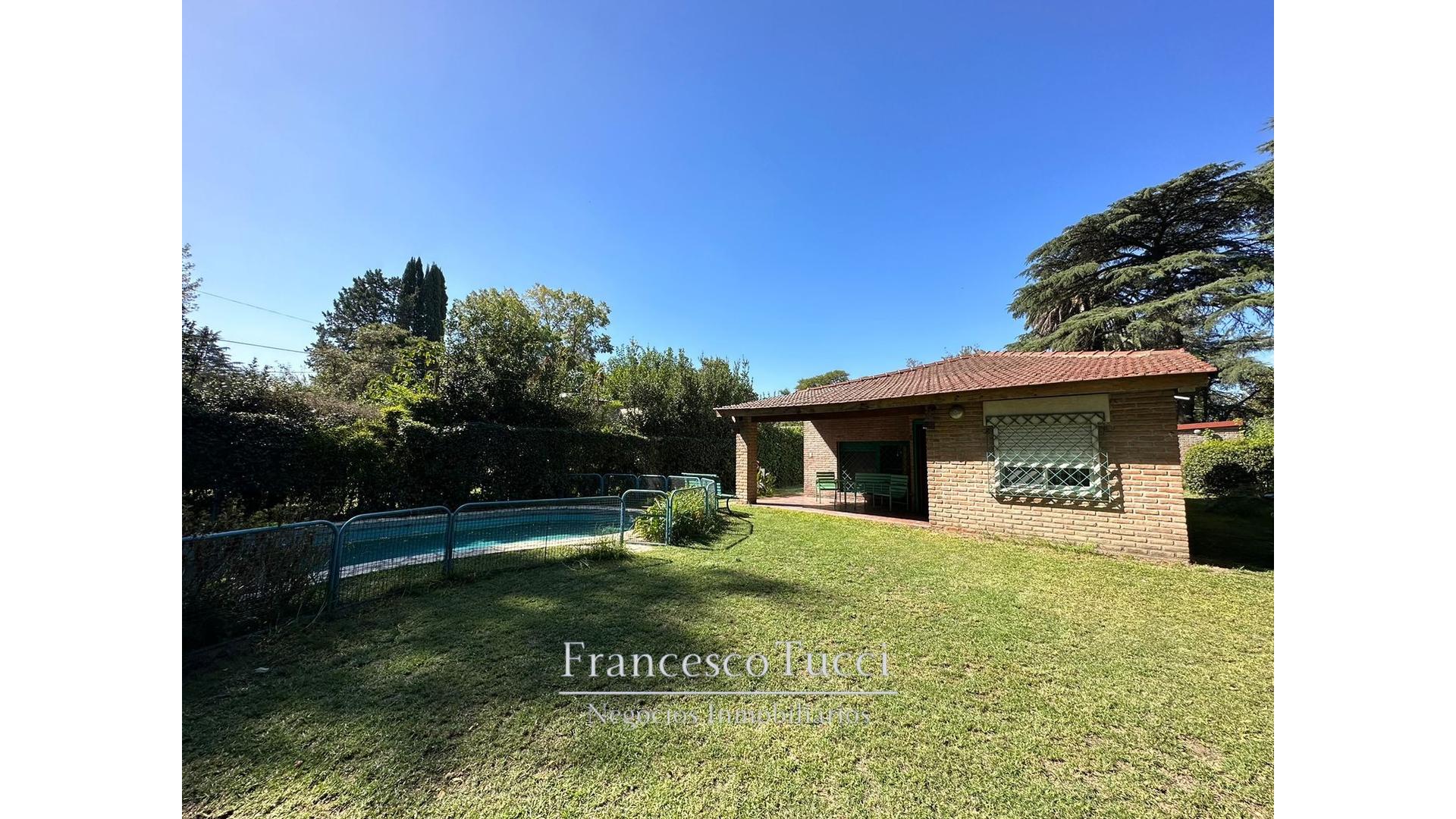 #3929870 | Sale | Country House | Moreno (Francesco Tucci Negocios Inmobiliarios)
