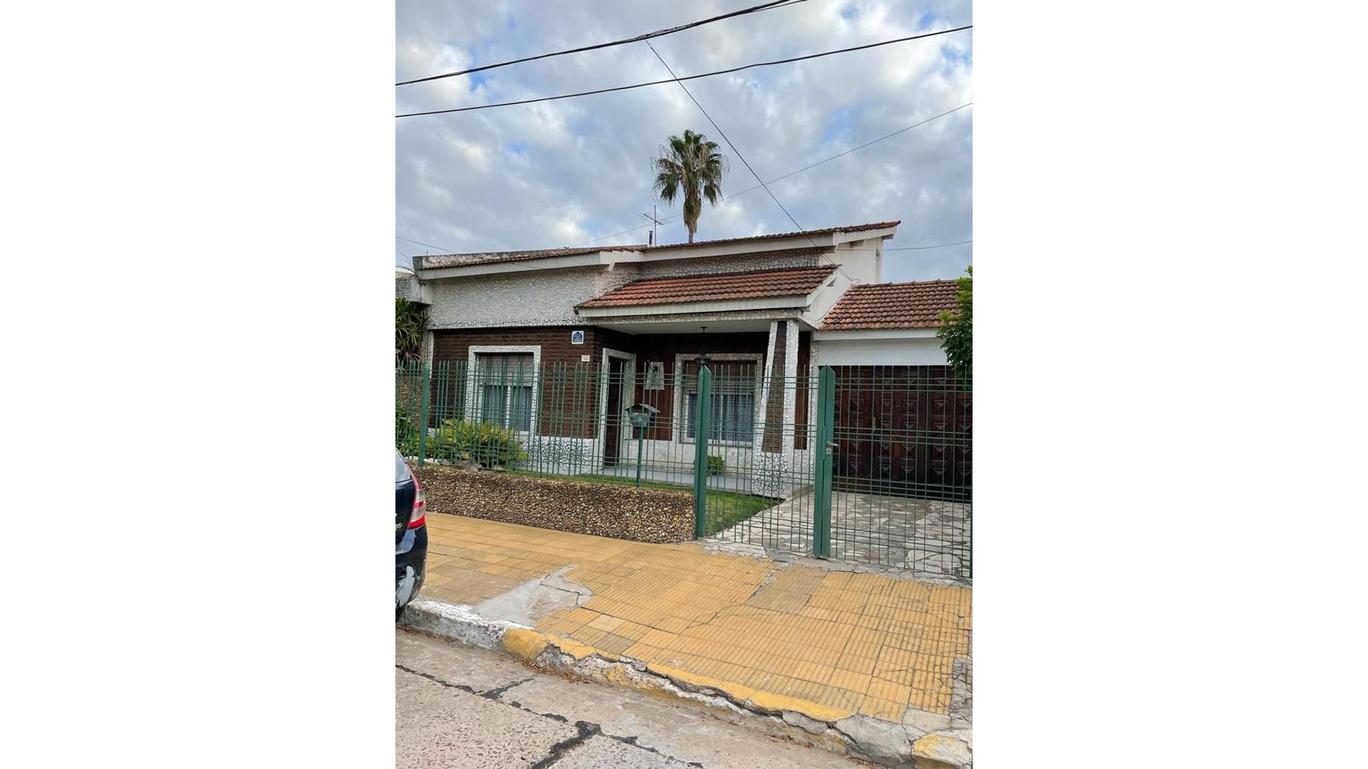 #4010838 | Venta | Casa | Merlo (POLVERINI INMUEBLES)