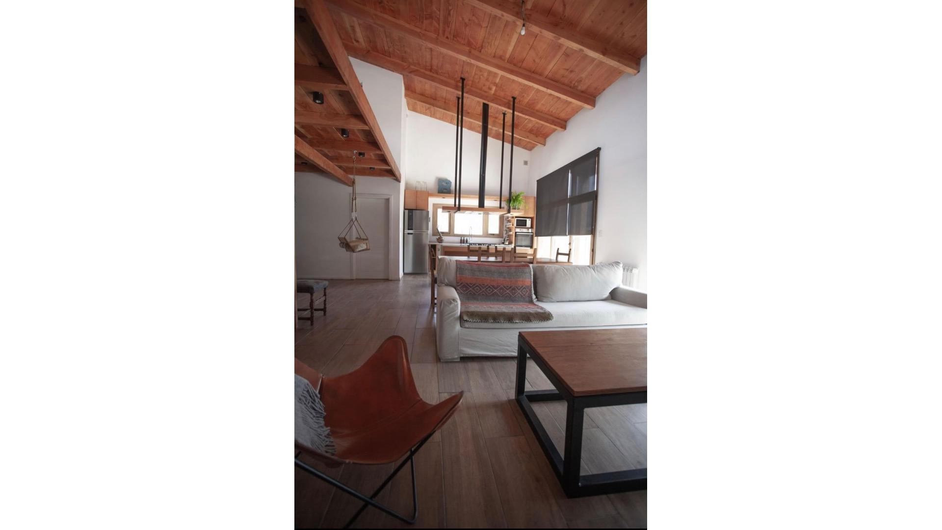 #4036059 | Alquiler Temporal | Casa | San Carlos De Bariloche (Diaz Usandivaras Rodríguez Lascano Nordelta)