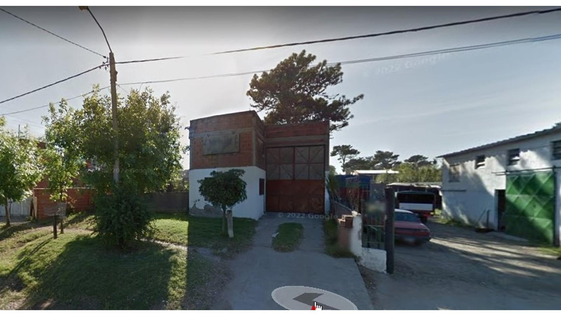 #4193474 | Sale | Warehouse | Villa Gesell (Bahlcke Propiedades)