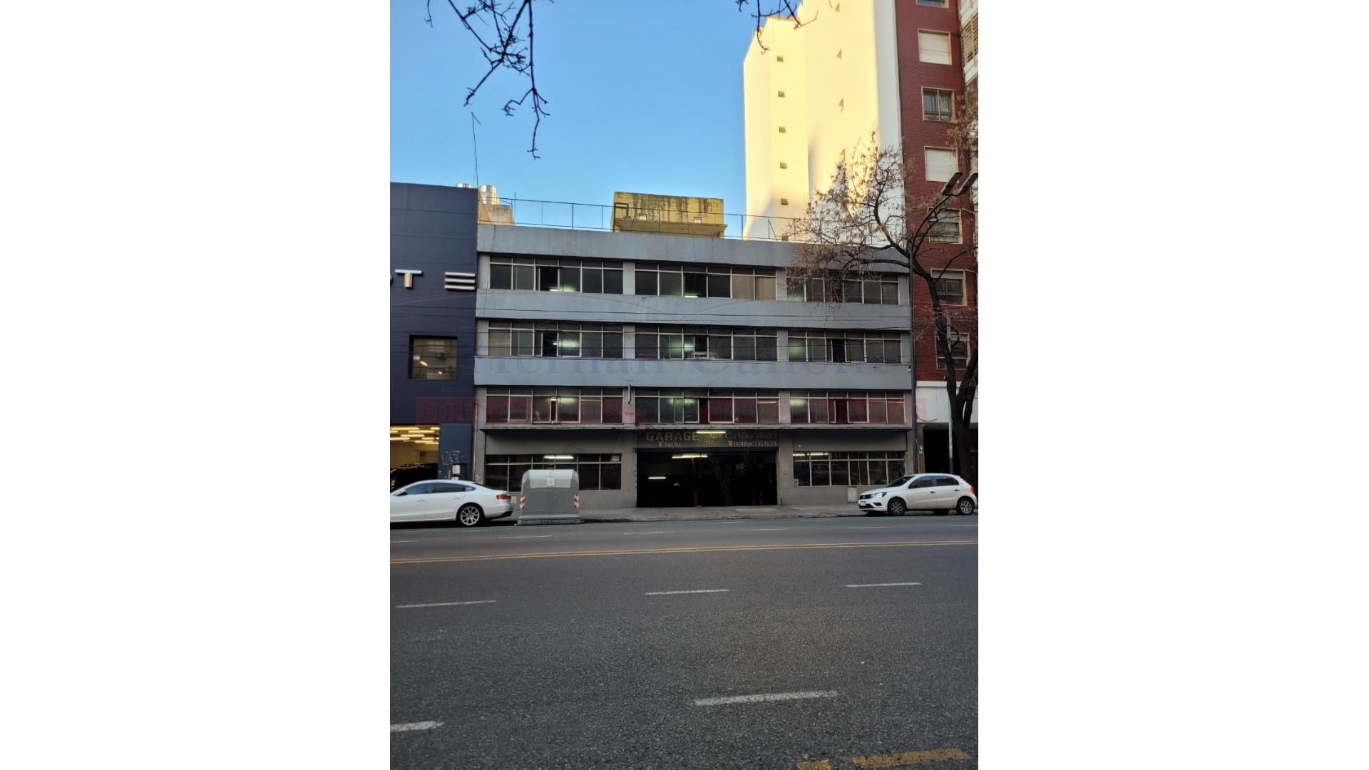 #4325037 | Venta | Galpón / Depósito / Bodega | Almagro (Hernan Callone Operaciones Inmobiliarias)