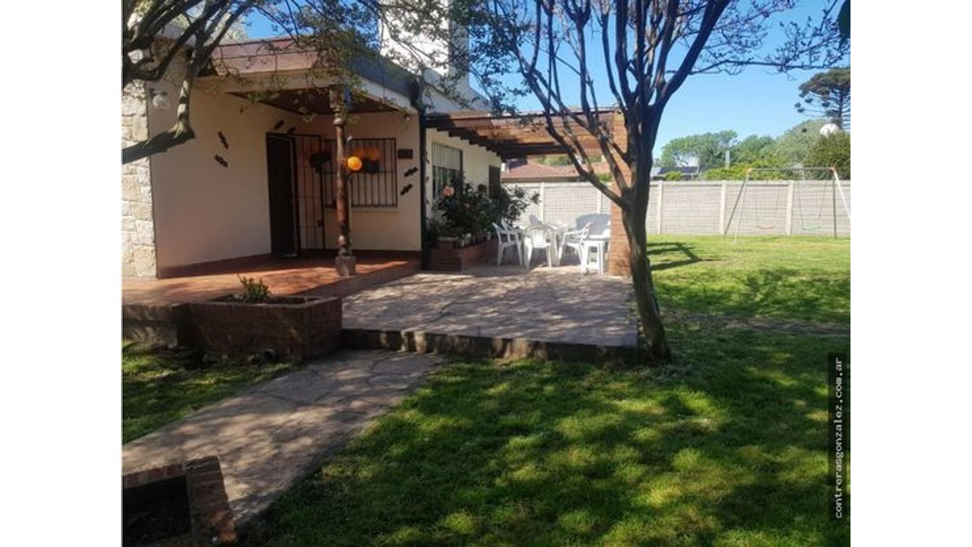 #4352125 | Venta | Casa | Mar Del Plata (Contreras Gonzalez Inmobiliaria)