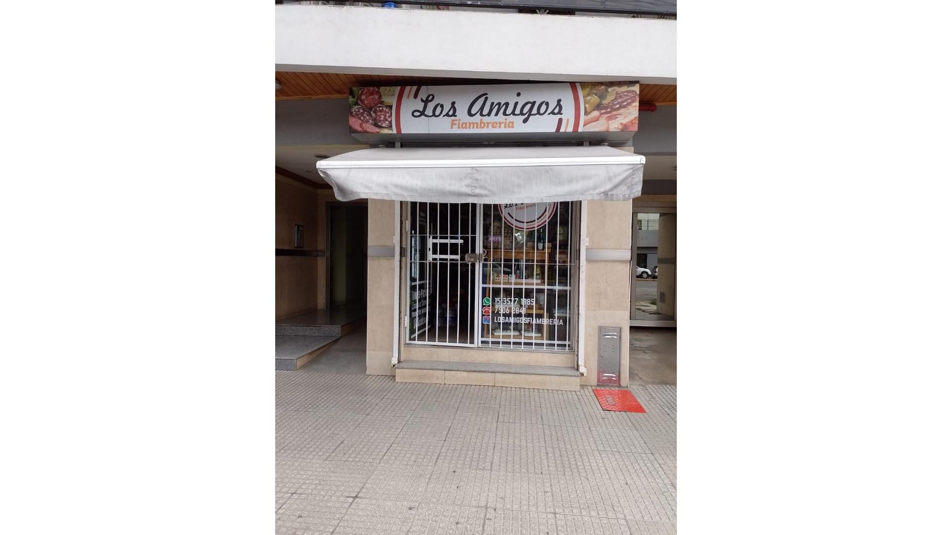 #4392523 | Venta | Local | Avellaneda (Julieta Rodriguez Inmobiliaria)