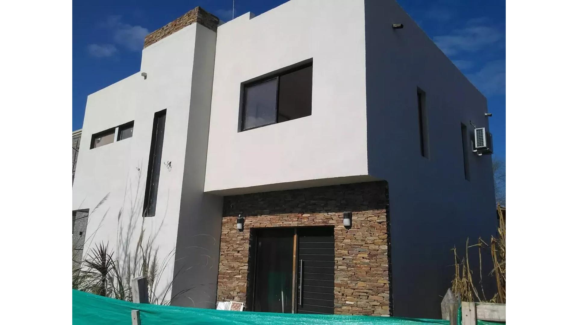 #4392951 | Rental | House | Pilar (Barrionuevo Propiedades)