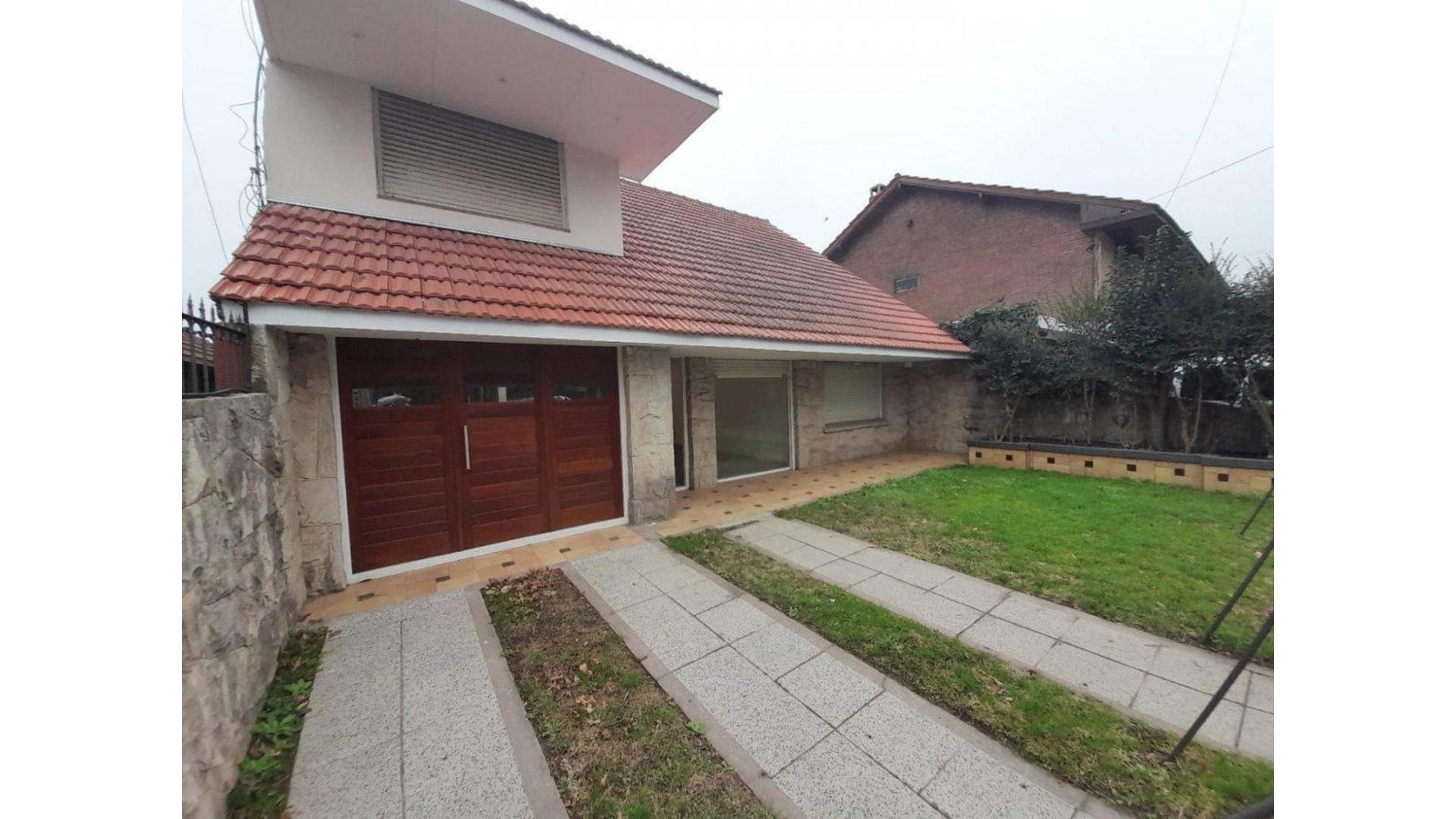 #5366223 | Venta | Casa | Mar Del Plata (Magarzo Estudio Inmobiliario)