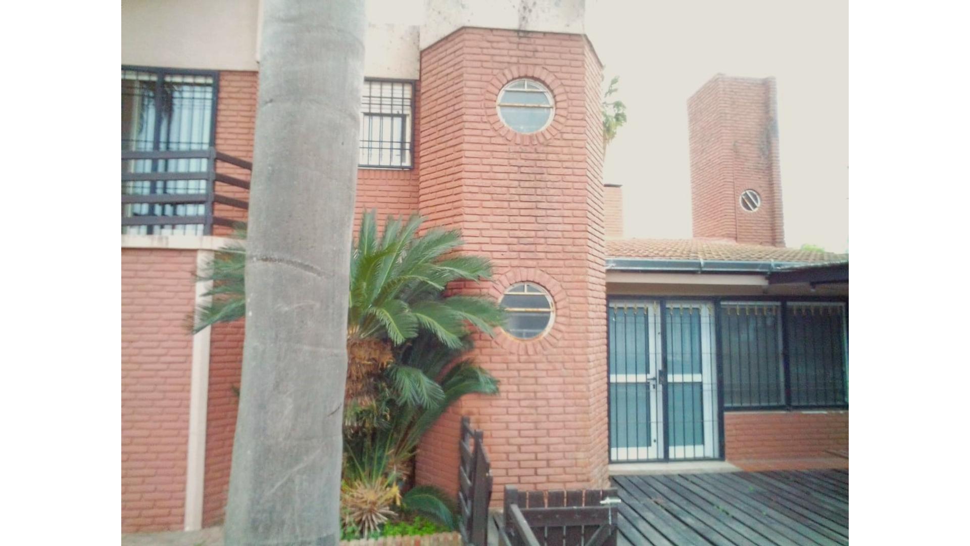 #4573302 | Sale | House | Funes (Gr Propiedades)