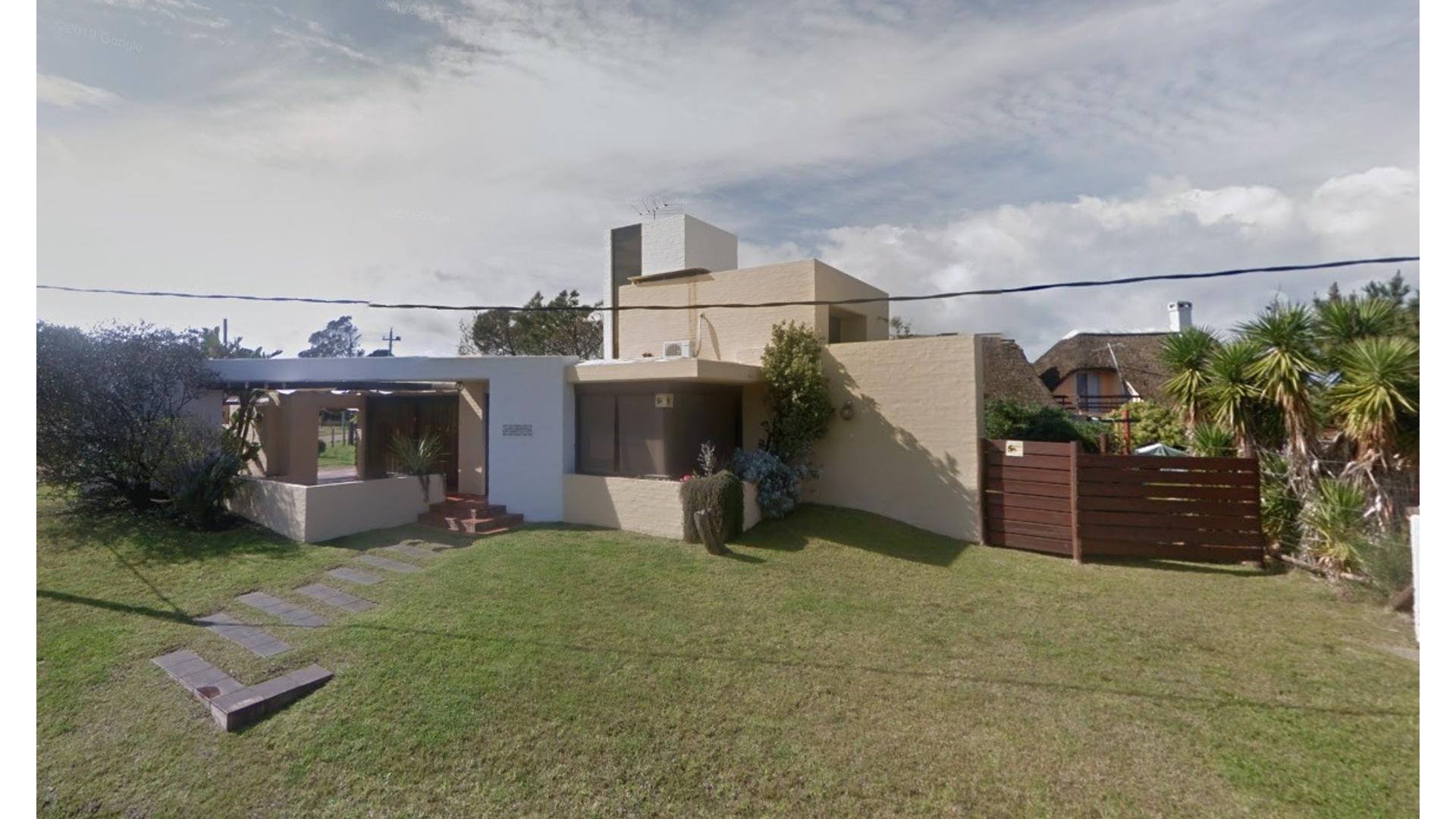 #4738232 | Sale | House | Montevideo (Mcnelli Inmobiliaria)