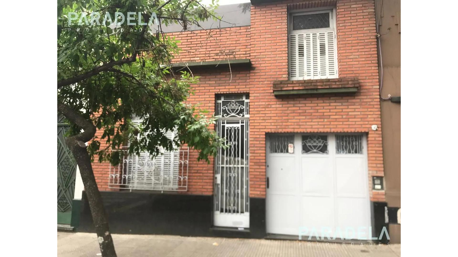 #4802970 | Venta | Casa | Boedo (PARADELA INMOBILIARIA)