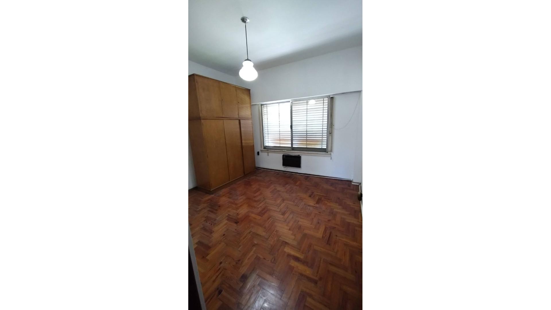 #4689690 | Venta | PH | Lanus (Estudio Inmobiliario Di Paola)