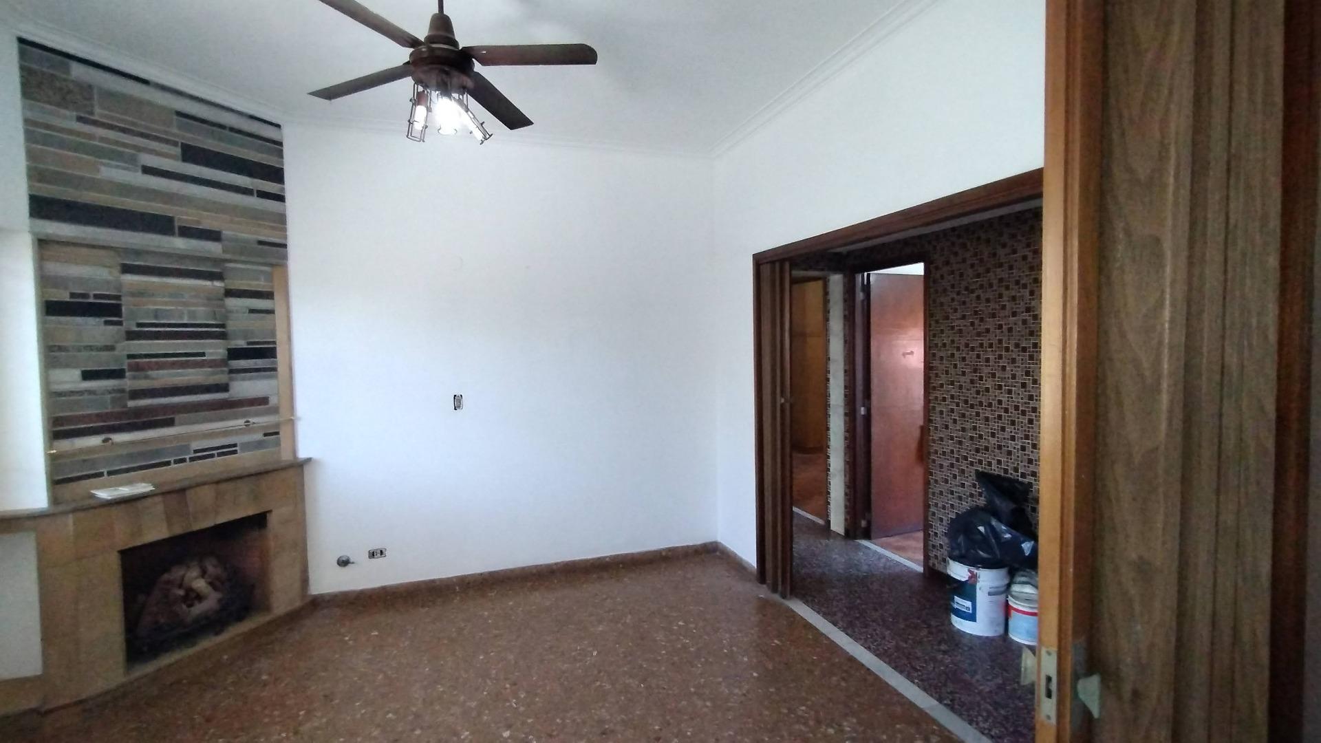 #4689690 | Venta | PH | Lanus (Estudio Inmobiliario Di Paola)