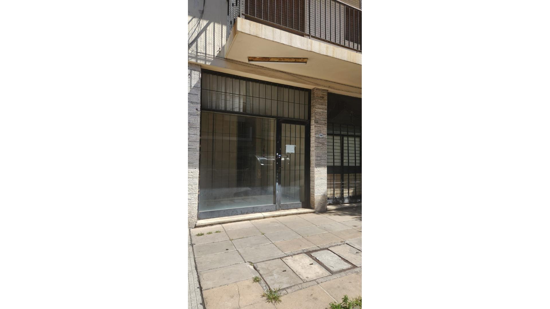 #4811454 | Venta | Local | Saavedra (Gonzalez Neira Inmuebles )