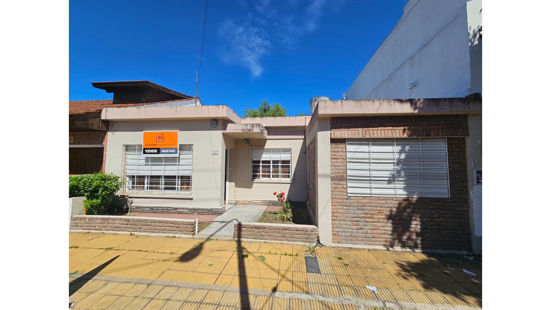 #4834540 | Venta | Casa | Moron (Andrés Martinek Propiedades)