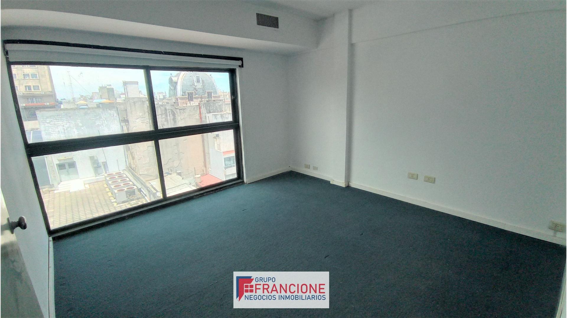 #4860417 | Venta | Oficina | Monserrat (CAROLINA FRANCIONE)