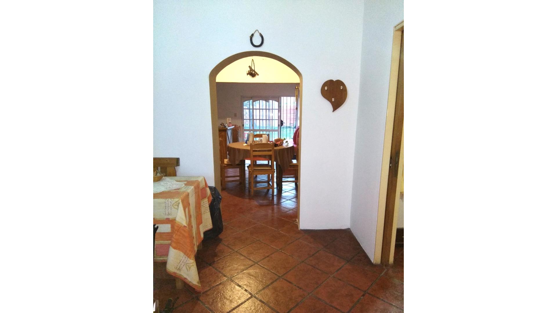 #5103072 | Venta | Casa | Lomas De Zamora (Swunderlich Propiedades)