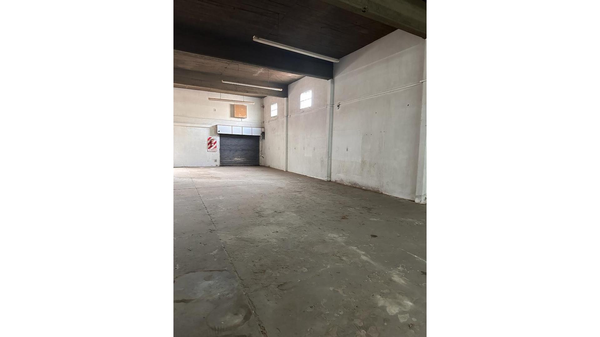 #4877914 | Sale | Warehouse | Campos De Echeverria (Bianco Cirino Negocios Inmobiliarios)