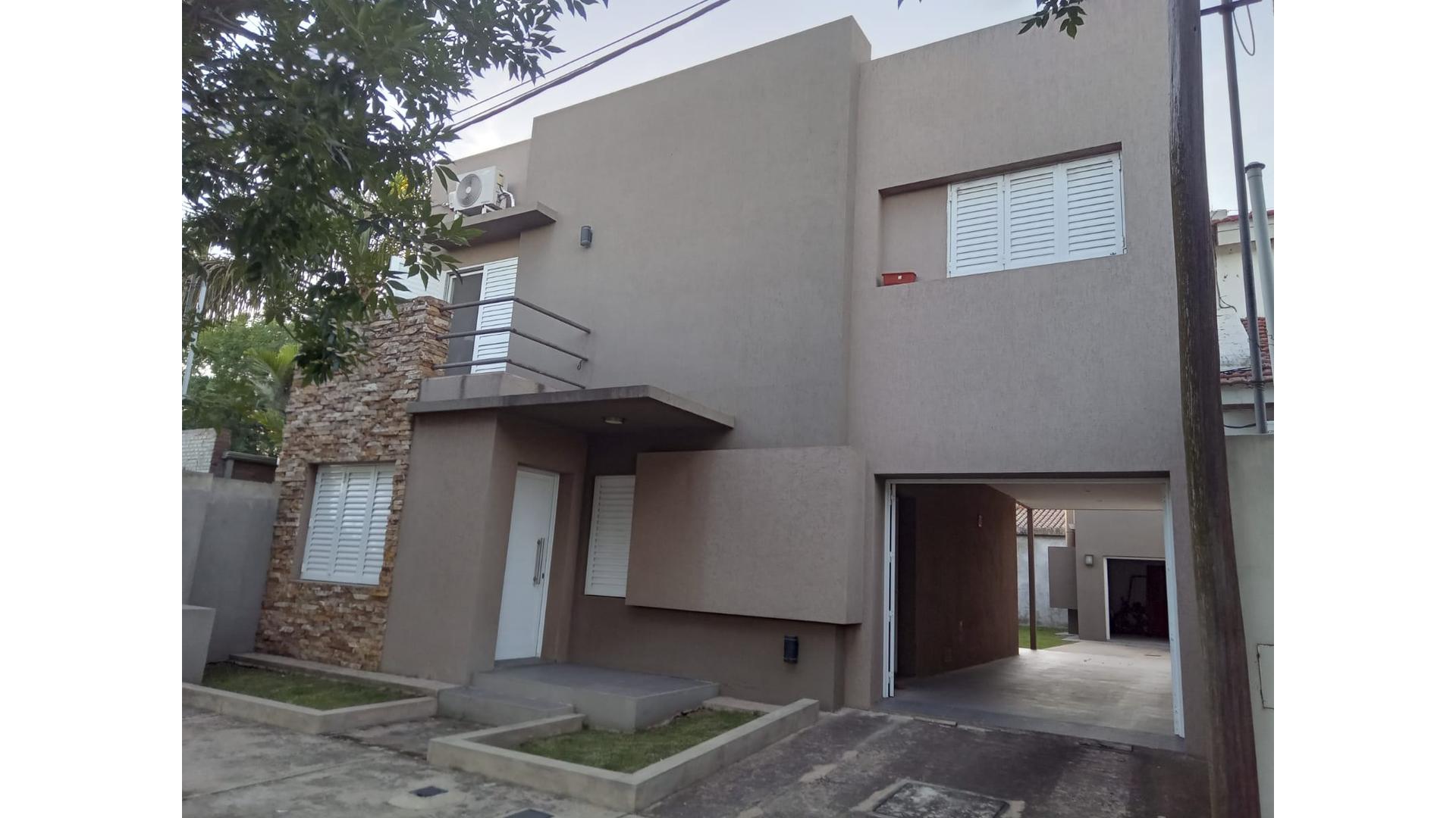 #4878189 | Venta | Casa | San Carlos Centro (Alianza Real Estate)