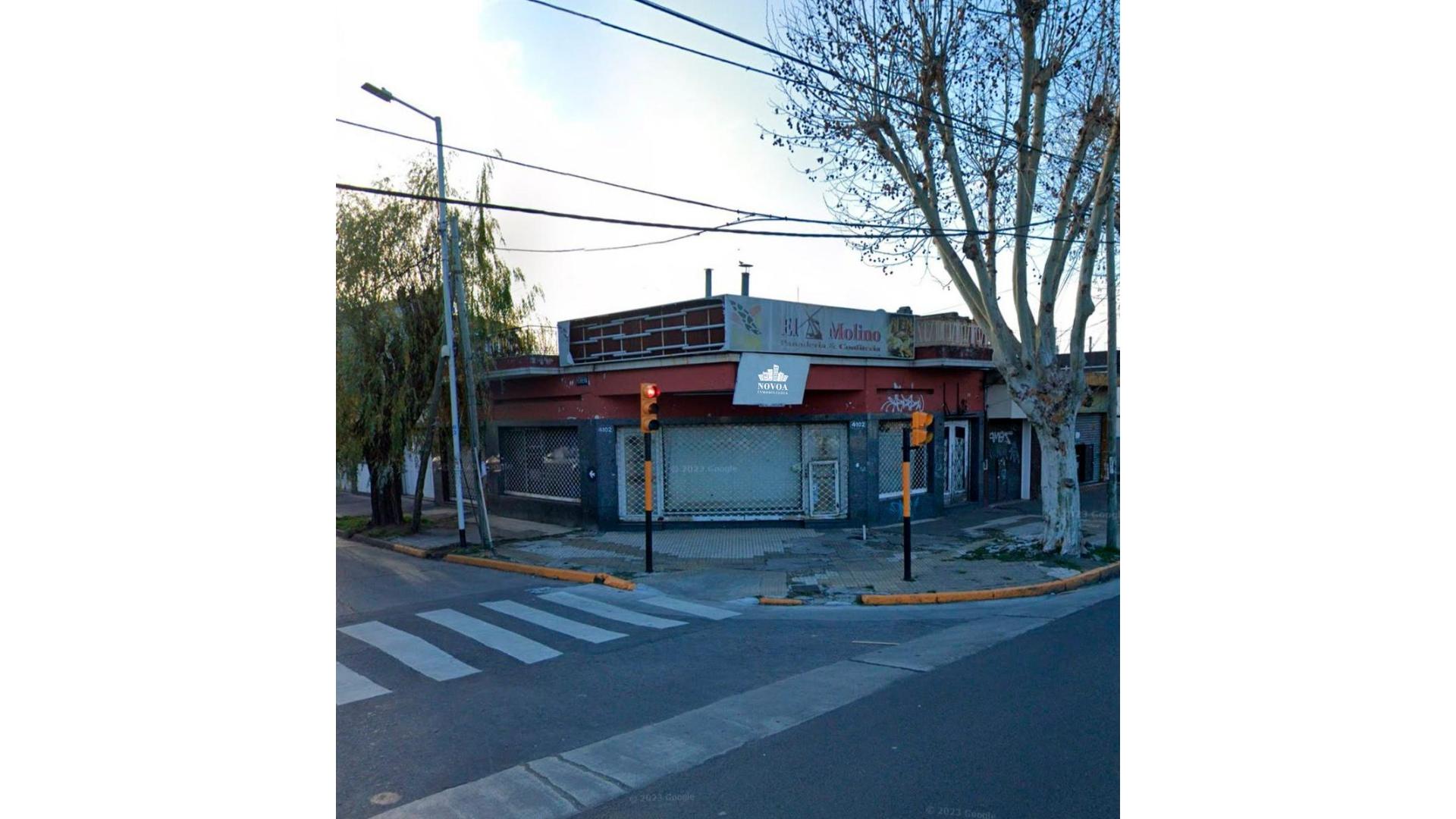 #4891848 | Venta | Local | Avellaneda (Inmobiliaria Levinson)