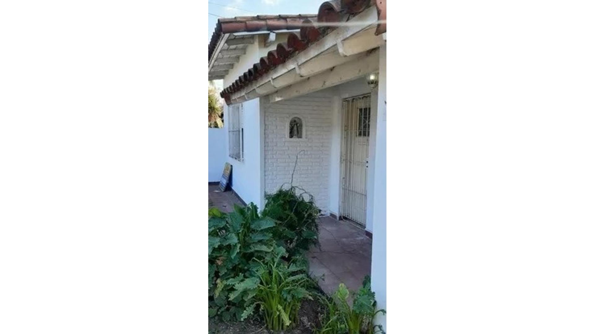 #4908101 | Venta | Casa | Merlo (Asesorias Y Producciones Lm)