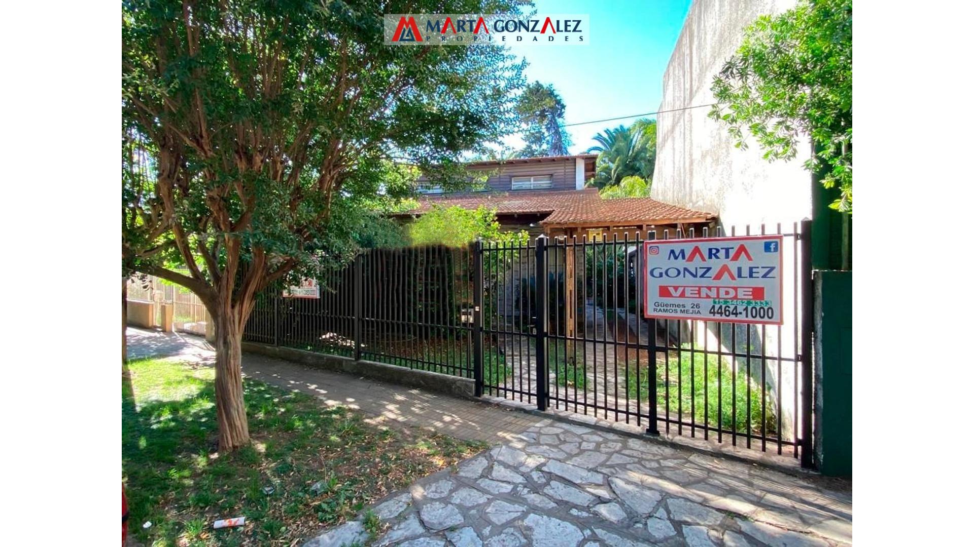 #2334379 | Venta | Casa | Moron (Marta Gonzalez Propiedades Suc. Norte)