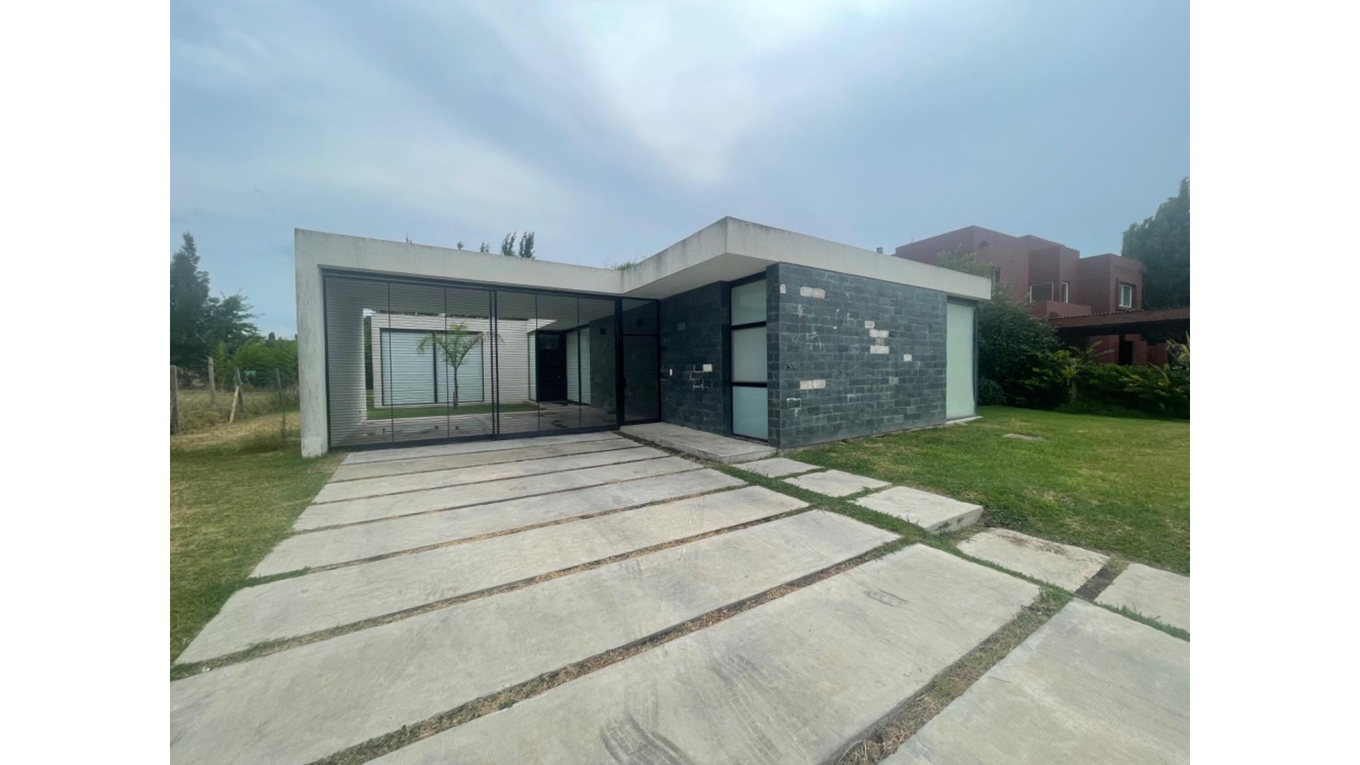 #4919169 | Sale | House | Escobar (Lorena Gonzalez Inmobiliaria)