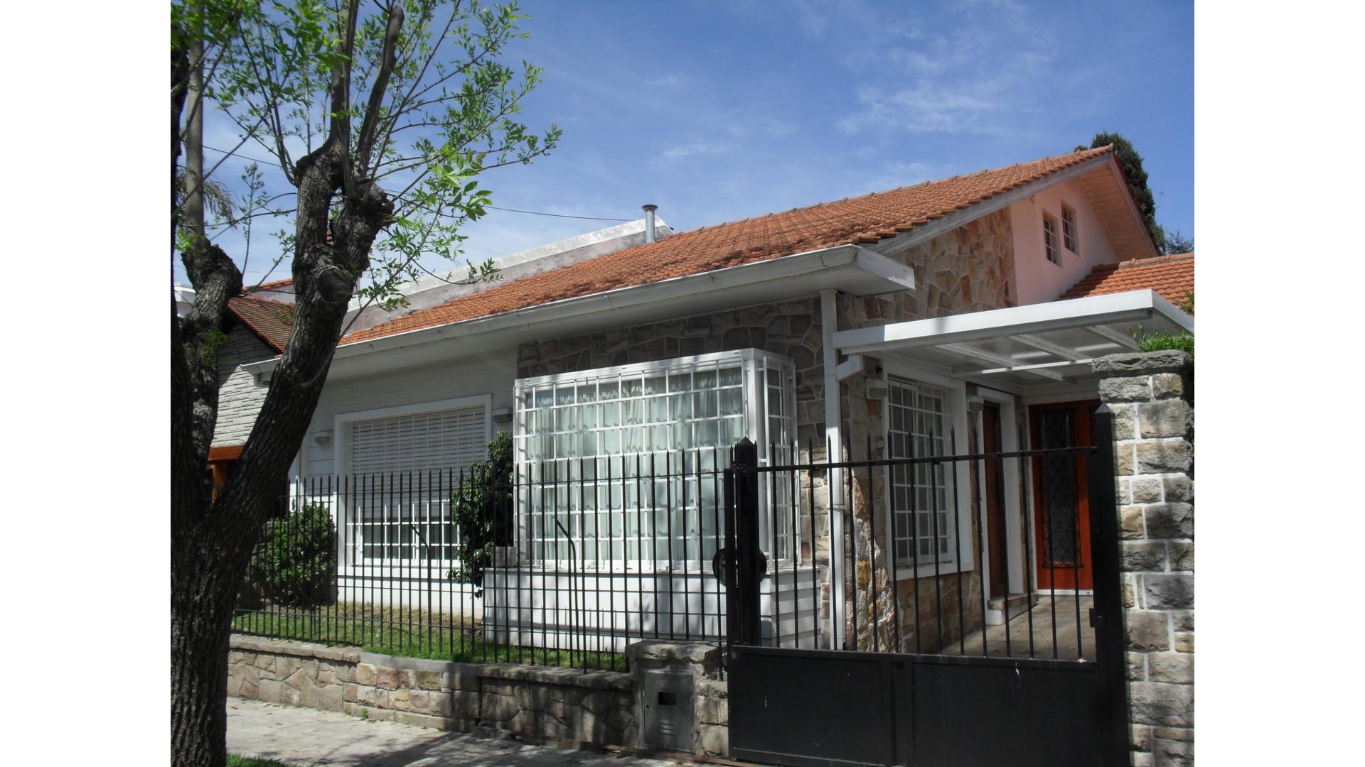 #4932684 | Rental | House | Mar Del Plata (Saforcada propiedades)