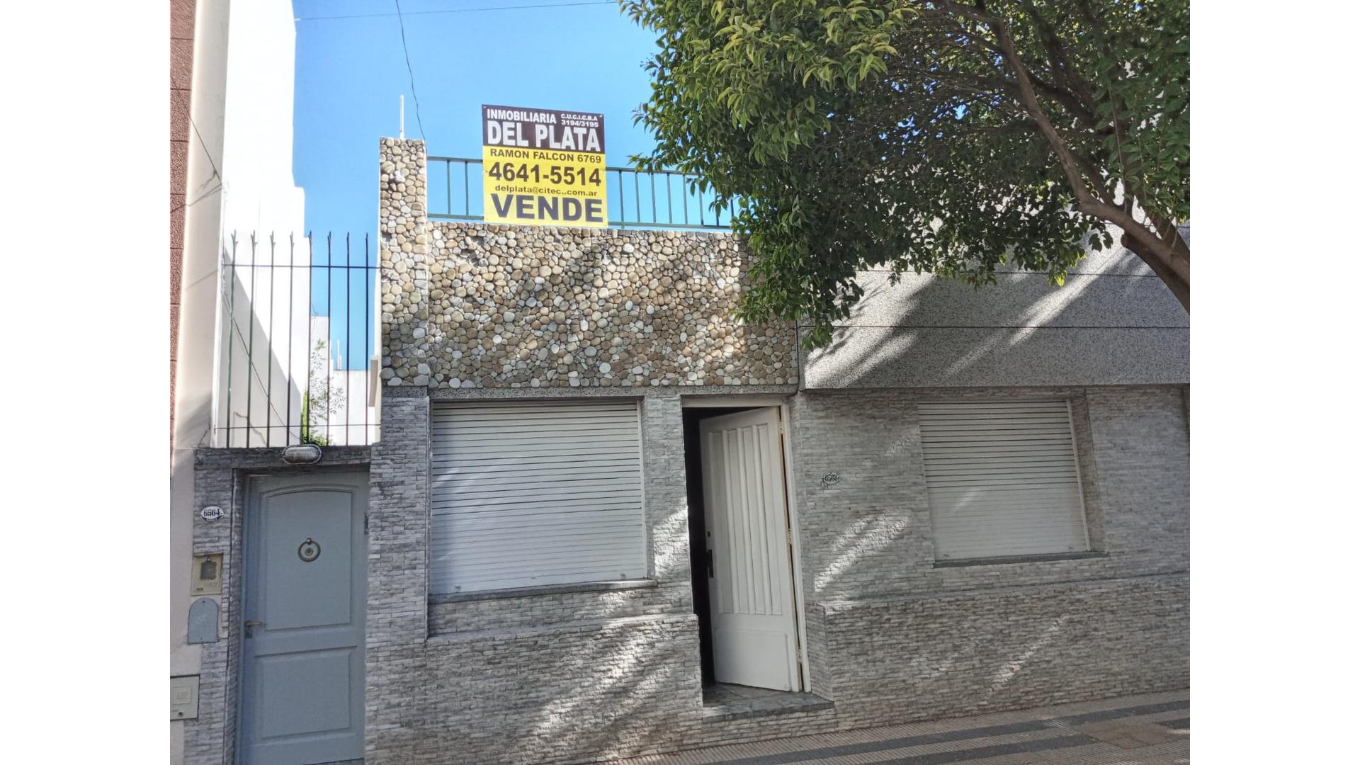 #4960647 | Venta | PH | Liniers (Del Plata Inmobiliaria)