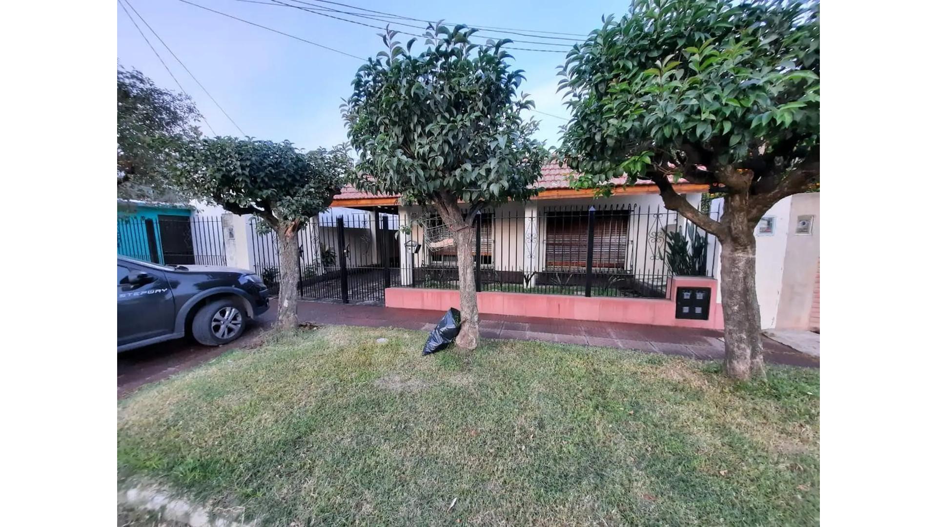 #5358821 | Venta | Casa | Moron (Garcia Propiedades)