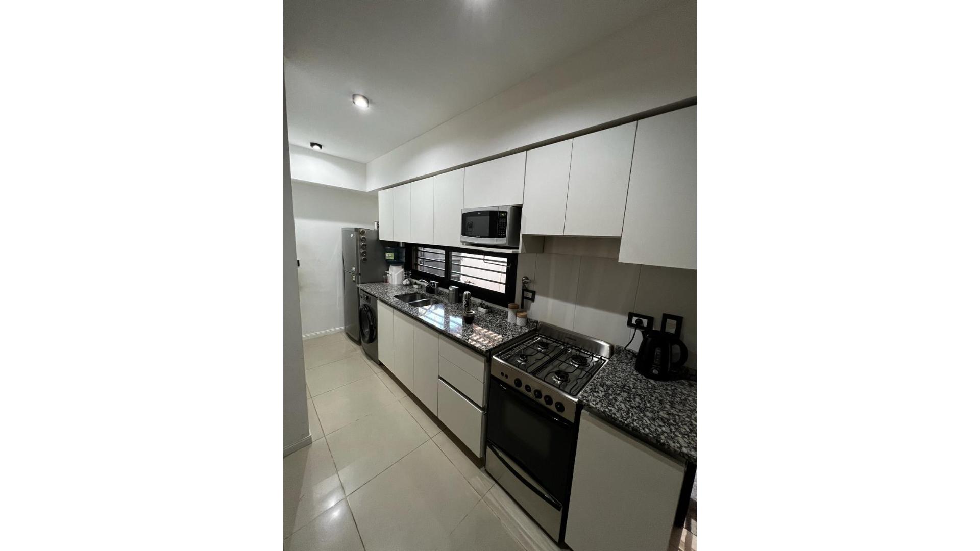 #5007477 | Venta | PH | Moron (Asesorias Y Producciones Lm)